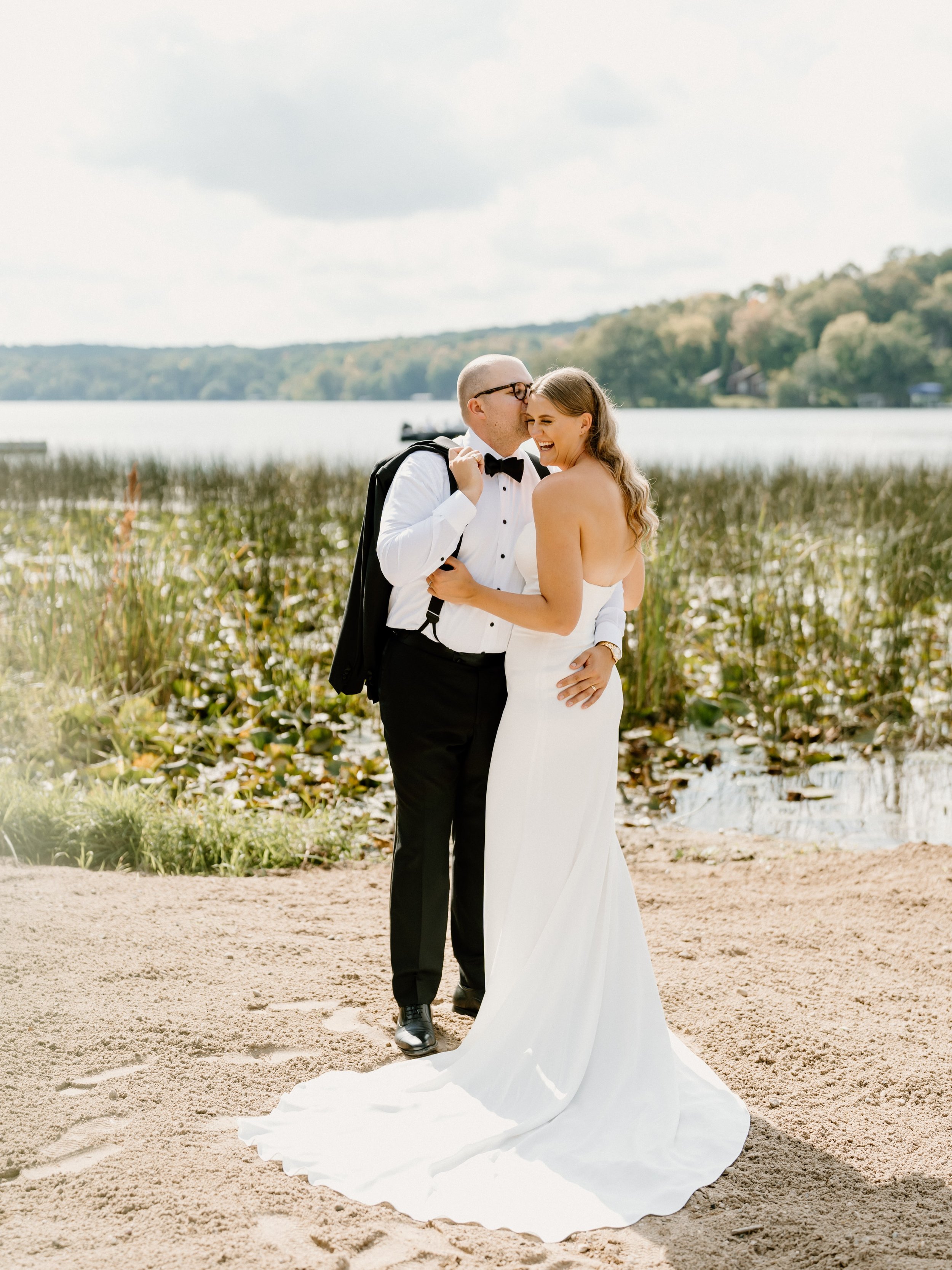 32_Minnesota cabin wedding in Grey Eagle, Minnesota..jpg