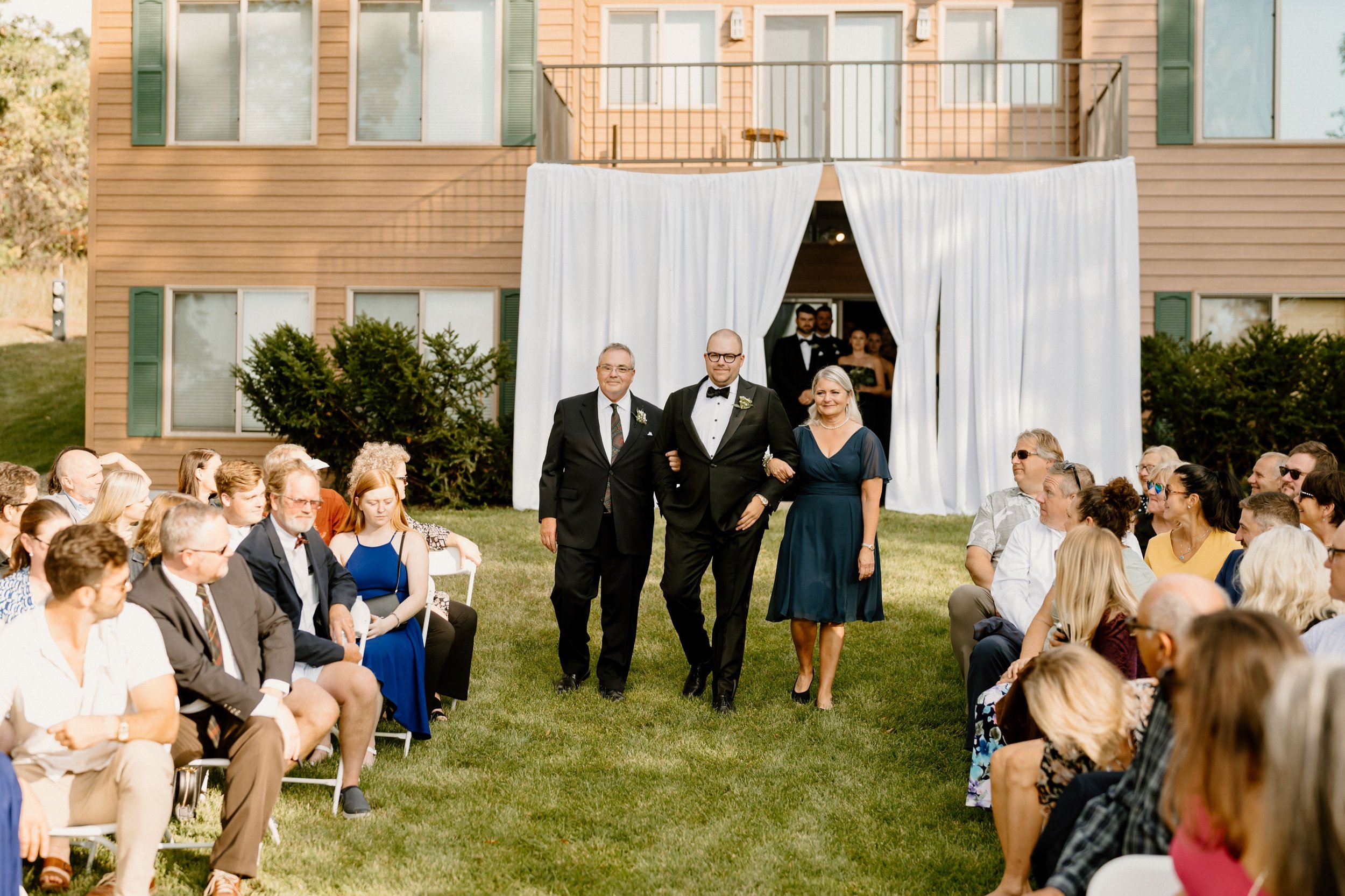 51_Minnesota cabin wedding in Grey Eagle, Minnesota..jpg