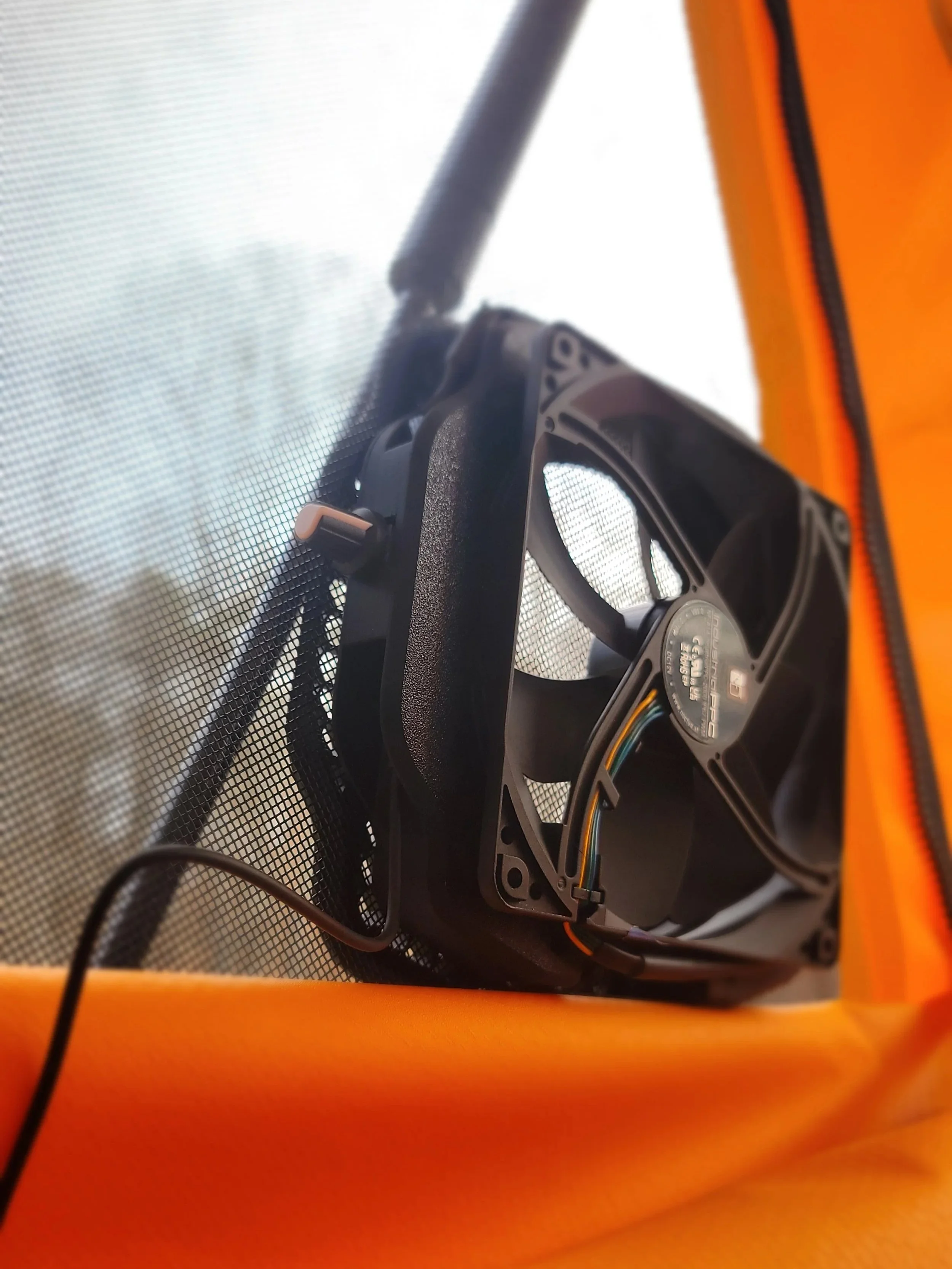 Magnetic Fan Mount for Rooftop Tent & Gofast Camper (Intake))