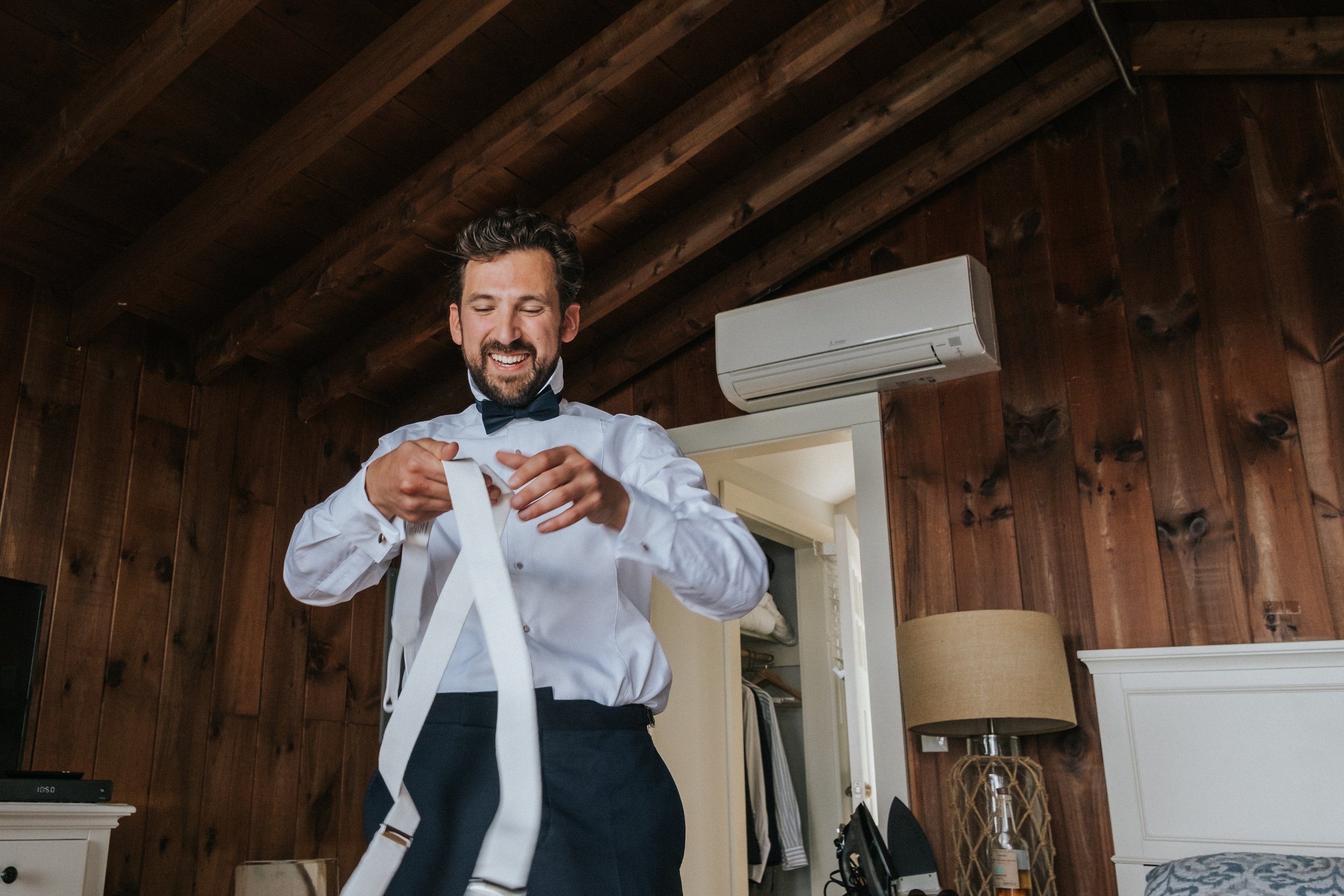 garrison-anne-wedding-evetnts-midcoast-maine-Emily_Stephen_Linekin_Wedding_Gents_Prep-048.jpg