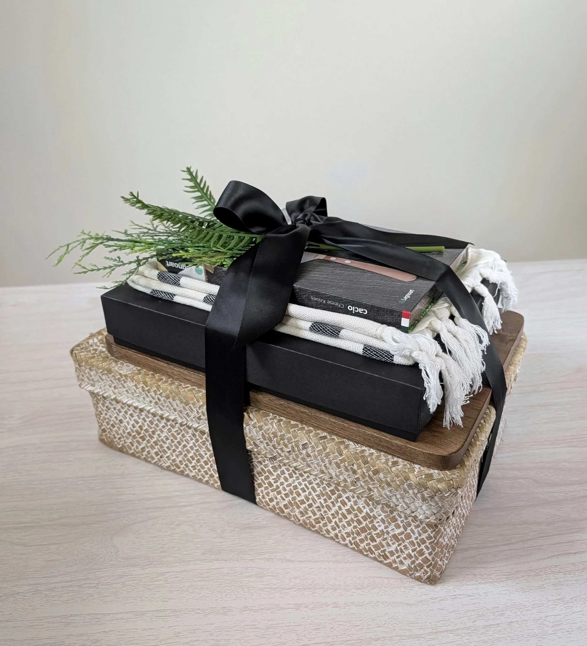 luxury-modern-gift-packaging.jpg