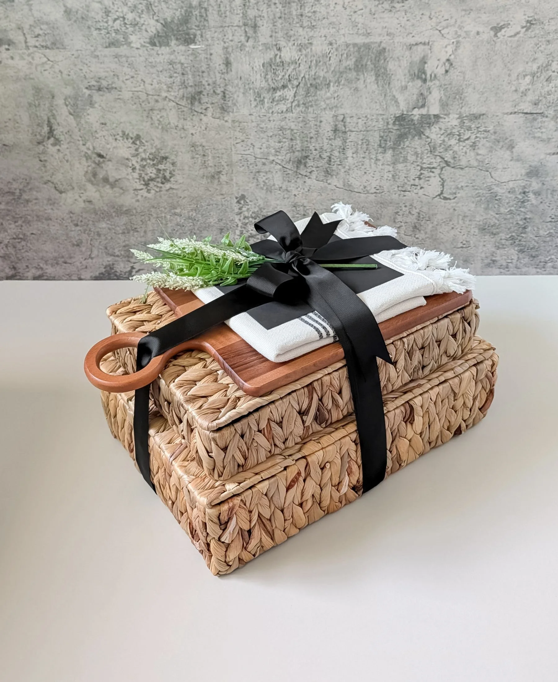 modern-home-gift-packaging.jpg