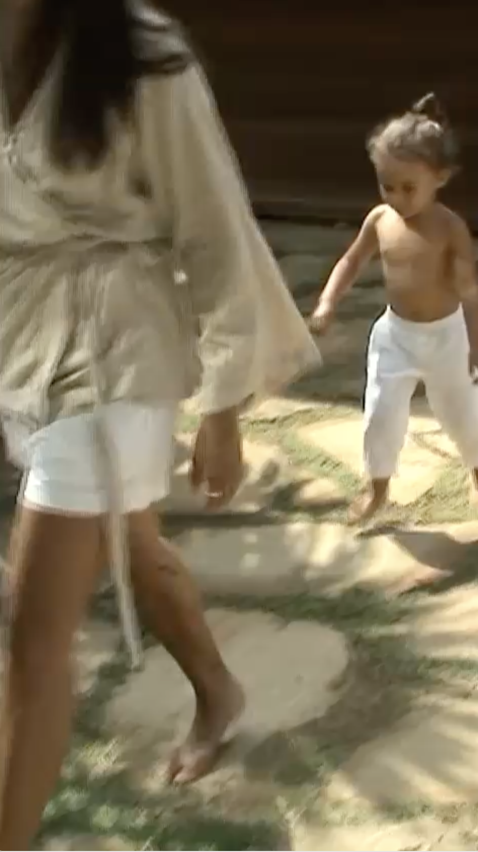 laurathelabelmurphykimonotop3.jpg
