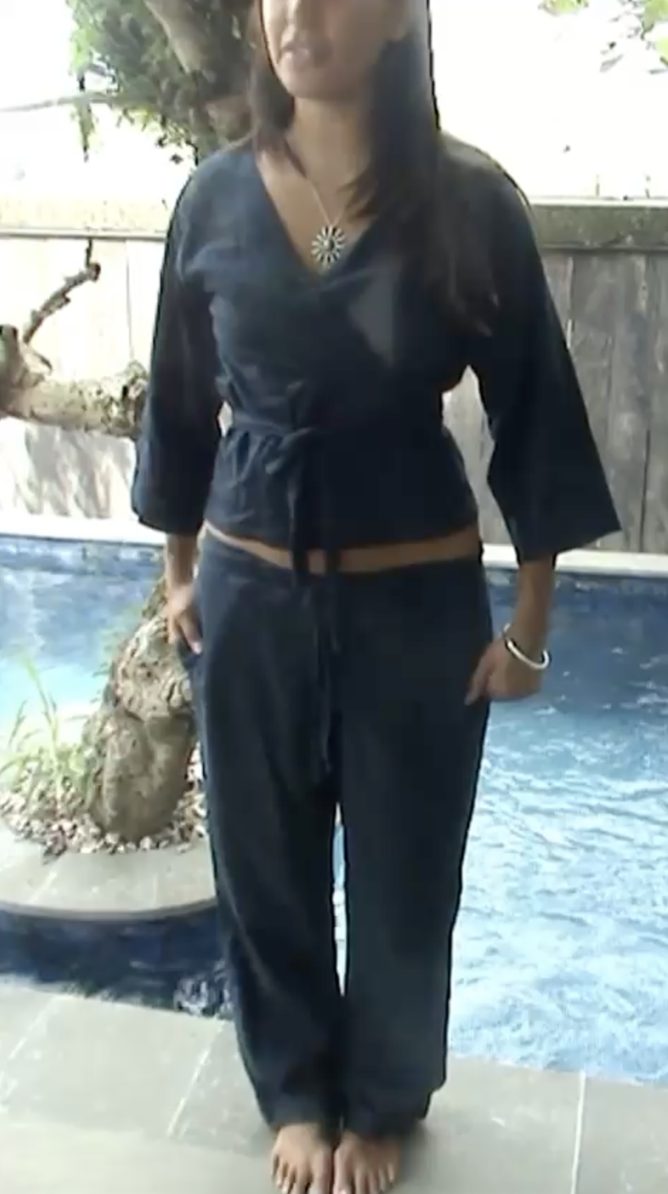laurathelabellunawraptopgabrielpants.jpg