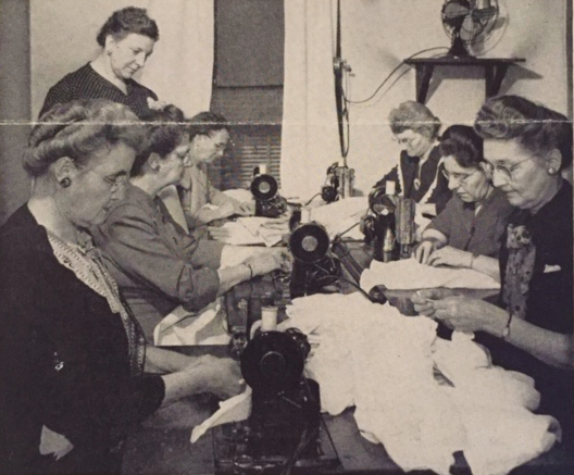 30's sewing FBC.png