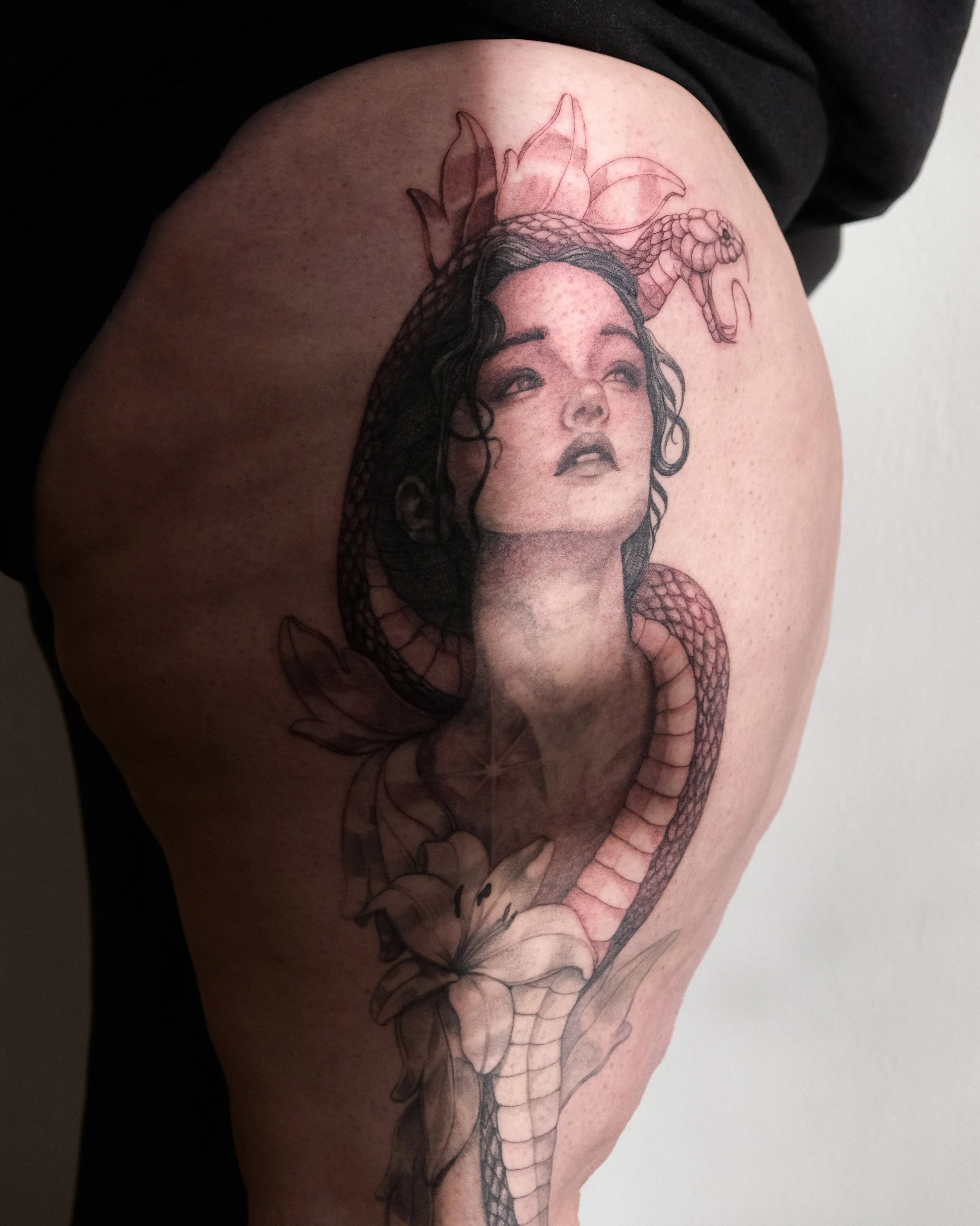 Medusa Leg Panel (half healed, half new - 2025)