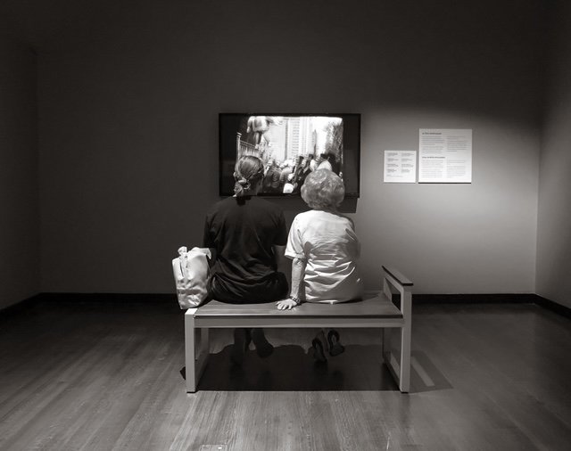5. Couple at the Chicago History Museum-1.jpg