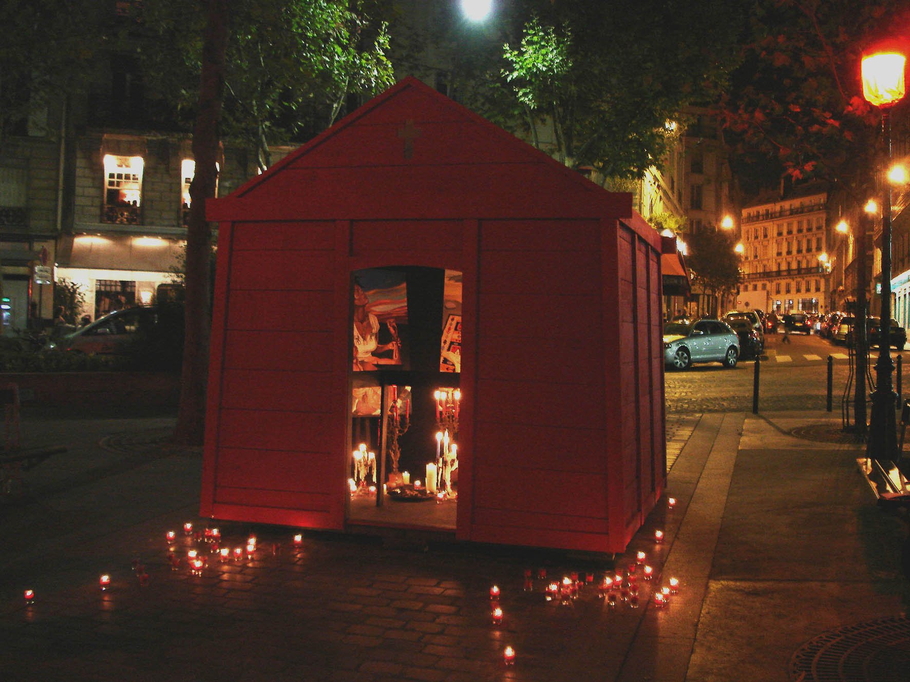 Nuit Blanche, The Bloody Chapelle, Paris, 2006