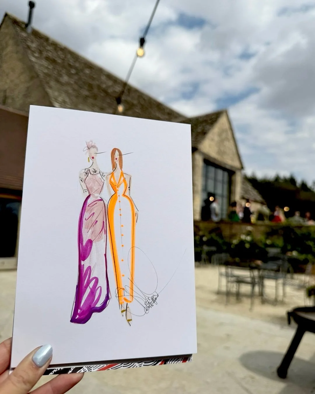 It&rsquo;s girls night!! 🥂🌸🤍🩰✨ 

When I heard this mix I knew what I had to do 💗

#fashionillustration #liveart #liveartist #guestportraits #weddinginspiration