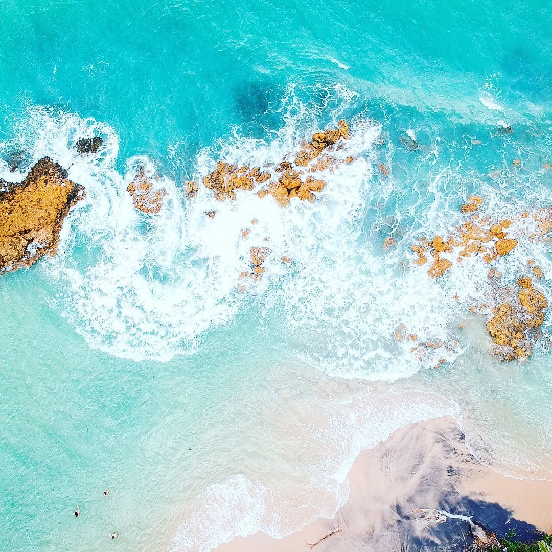 Another natural wonder rich in negative ions is the ocean. 
A 10 minute swim in the salty goodness (or Vitamin Sea as we like to call it) we are so blessed to have at our doorstep here on the Gold Coast;
⠀⠀⠀⠀⠀⠀⠀⠀⠀
*contains minerals such as magnesium