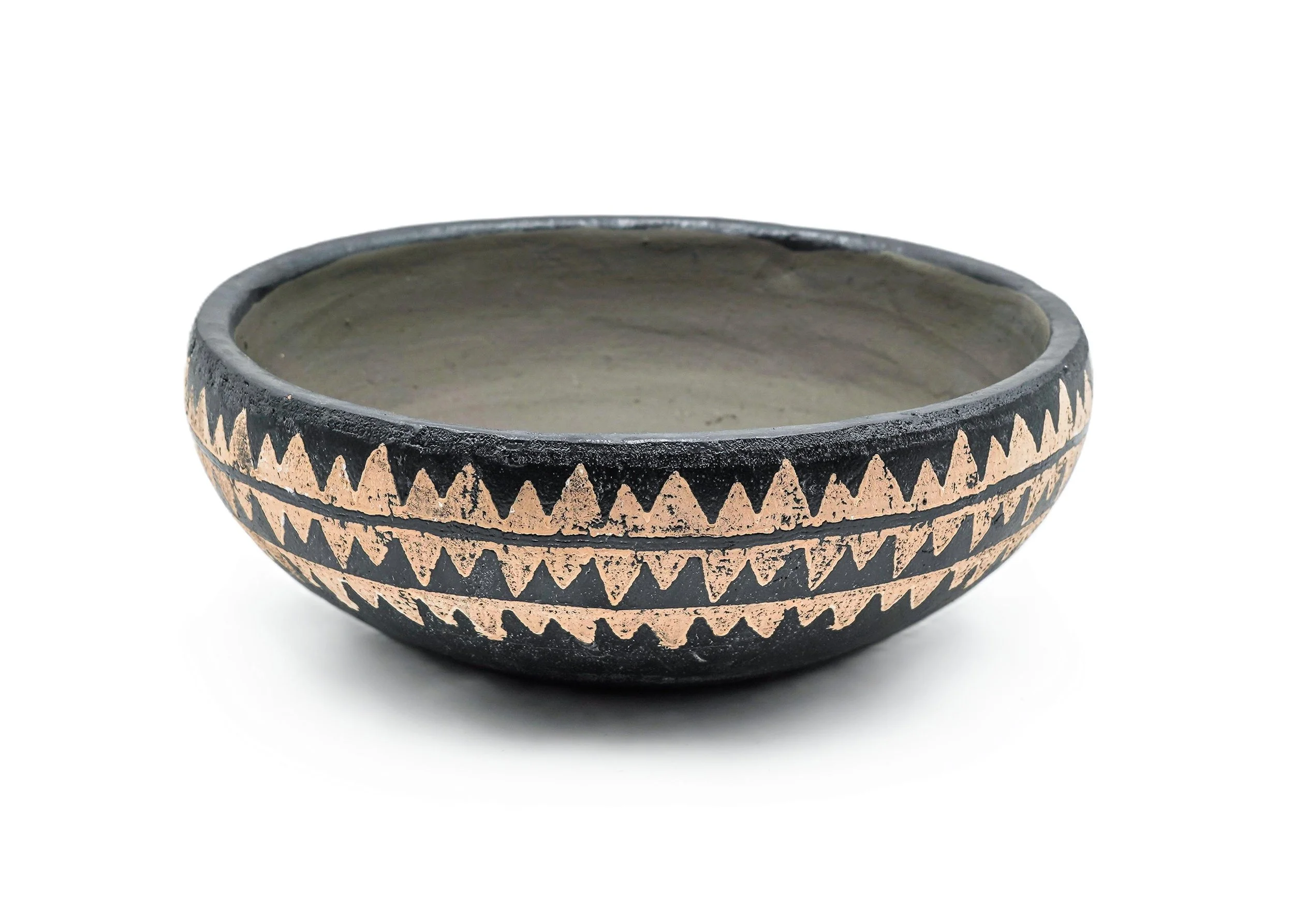 hand-crafted-and-painted-black-and-cream-terracotta-bowl-tabletop-accessory-decor-image1.JPG