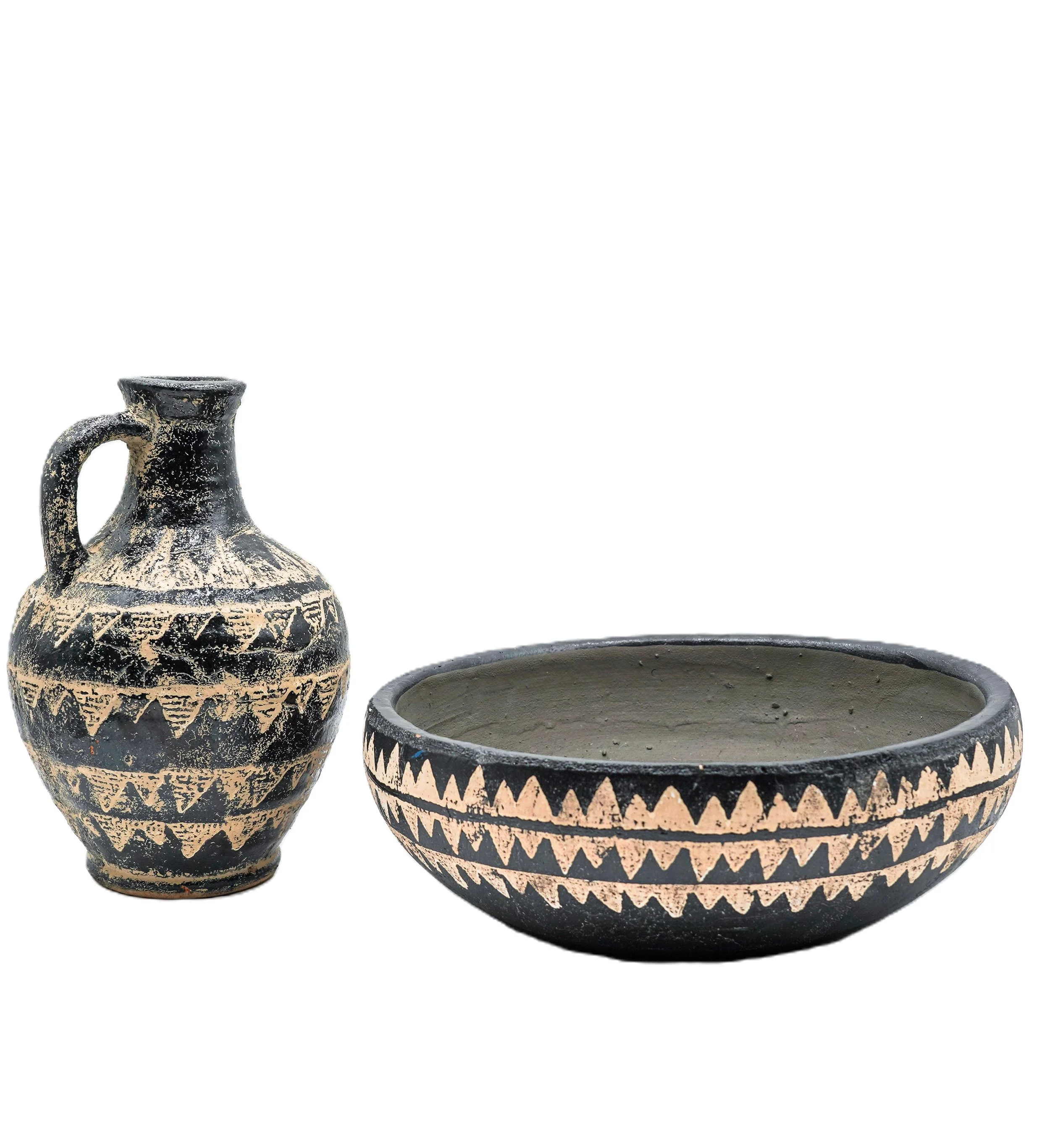 hand-crafted-and-painted-black-and-cream-terracotta-bowl-tabletop-accessory-decor-image3.JPG