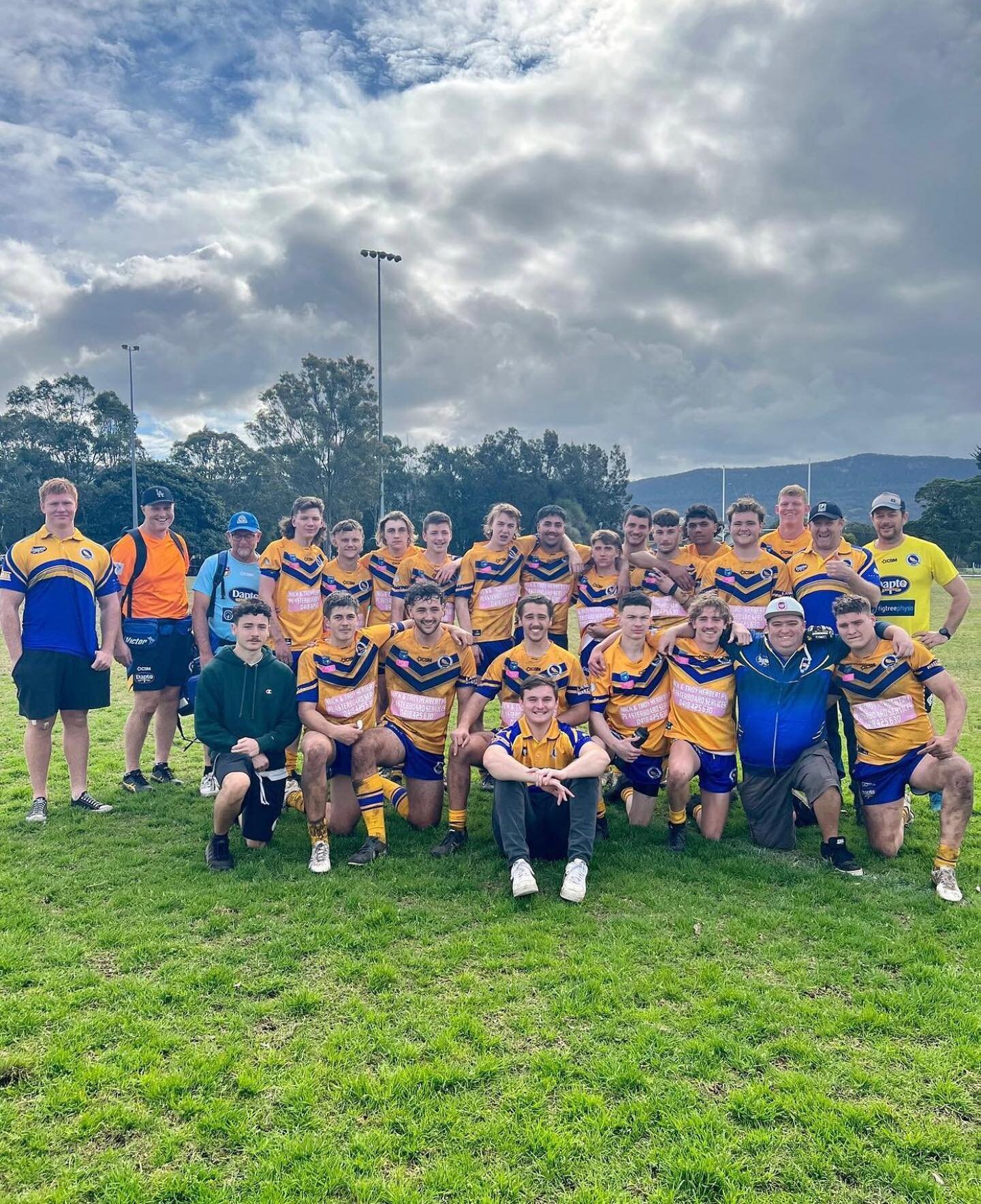 We&rsquo;d like to wish the Under 18s good luck for their Major Semi Final this Saturday at 10:30AM against Collegians at the Collegian Sports Stadium!

Rip in boys- best of luck! 🐤🔥
