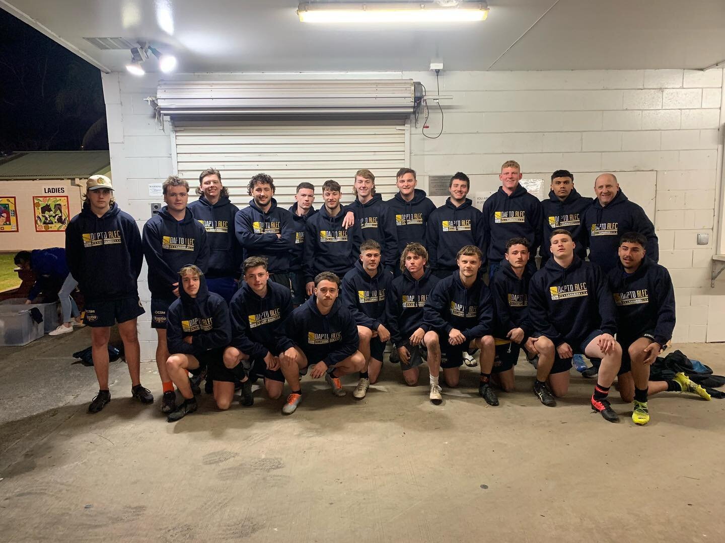 YTB! 🐤🏉 congrats to the Under 18s on their 24-18 W today. Grand Final is up next! 🤞