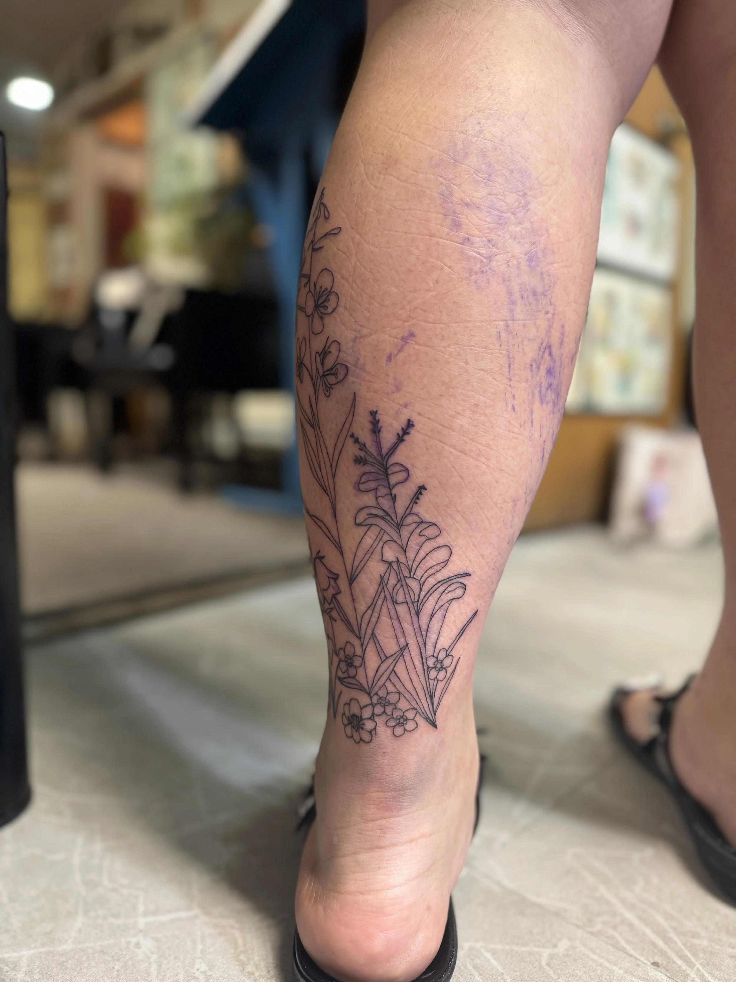 AK wildflowers fine lined leg wrap 3.jpg