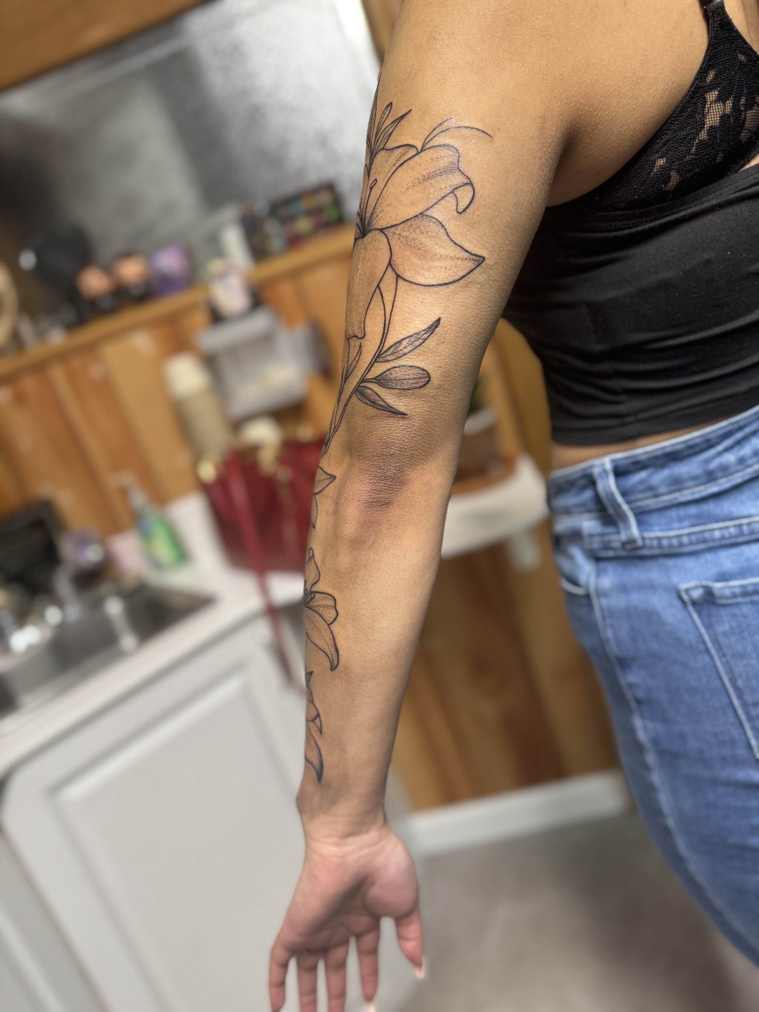 Big lilies BG 4.jpeg