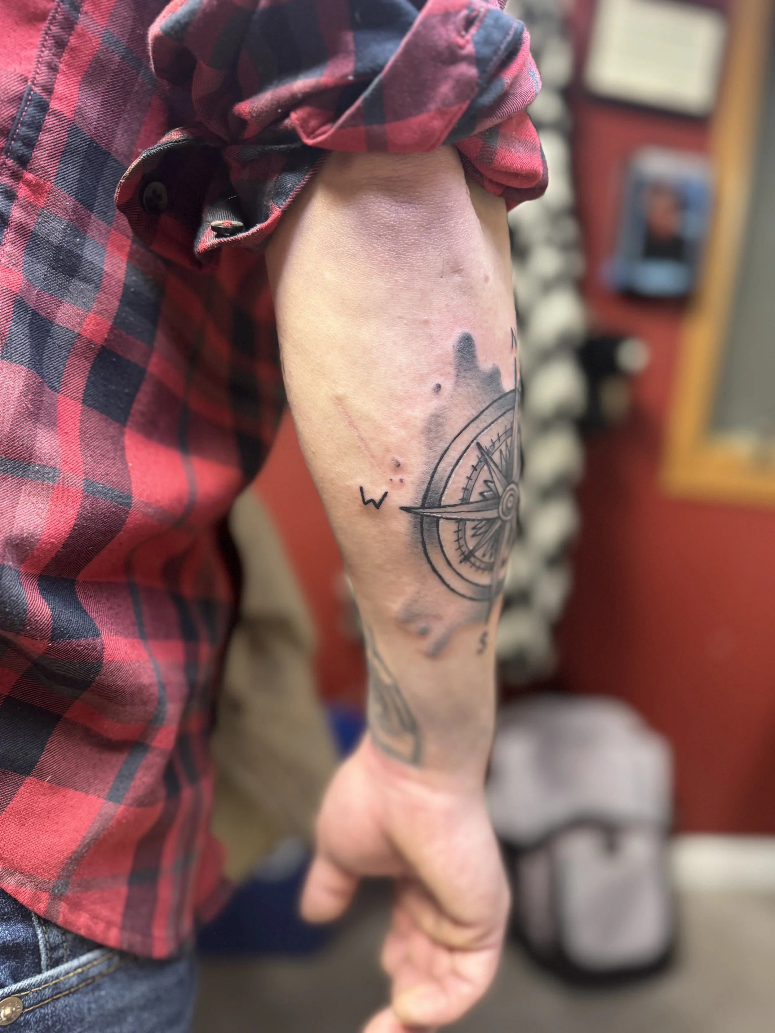 BG watercolor compass 3.jpeg