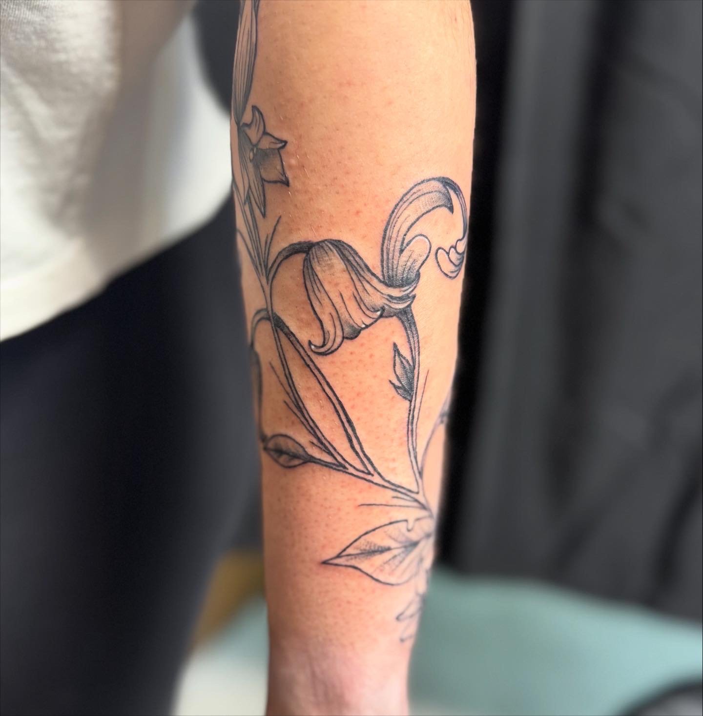 BG bluebells arm wrap 3.JPG