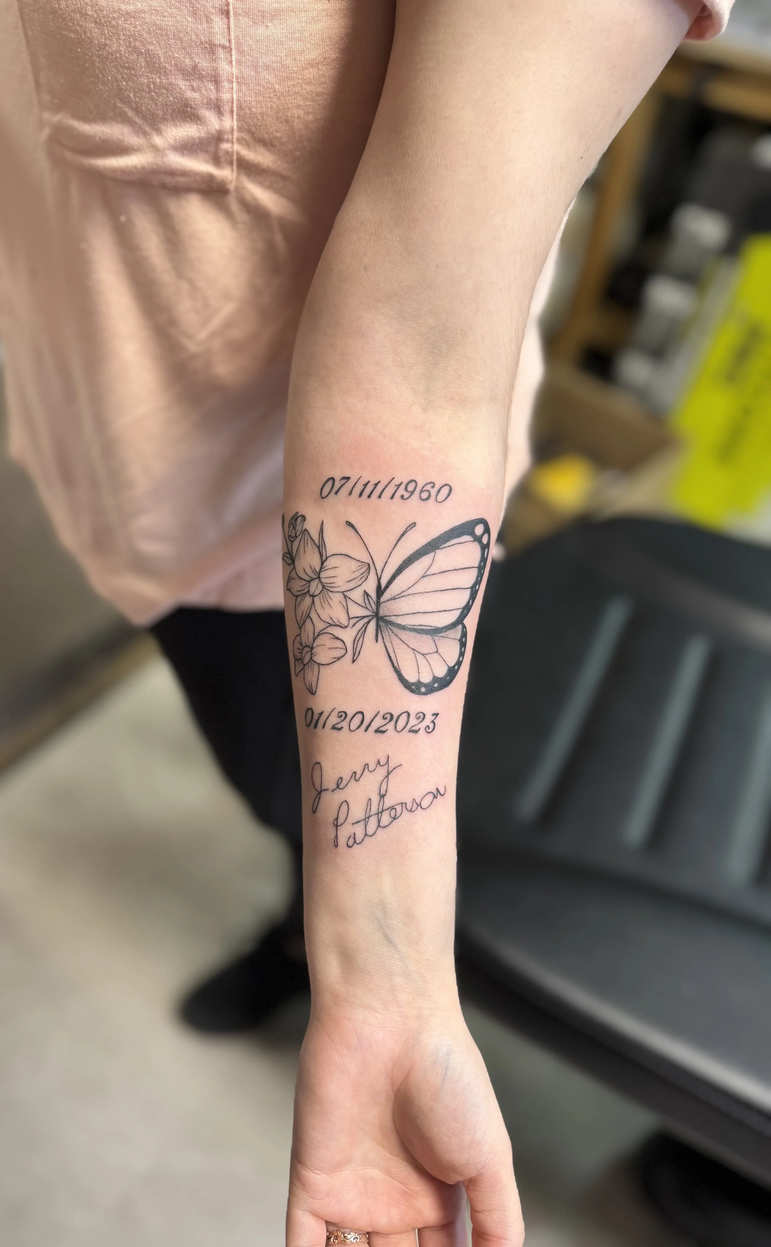 Butterfly, lettering, flowers 2.jpeg