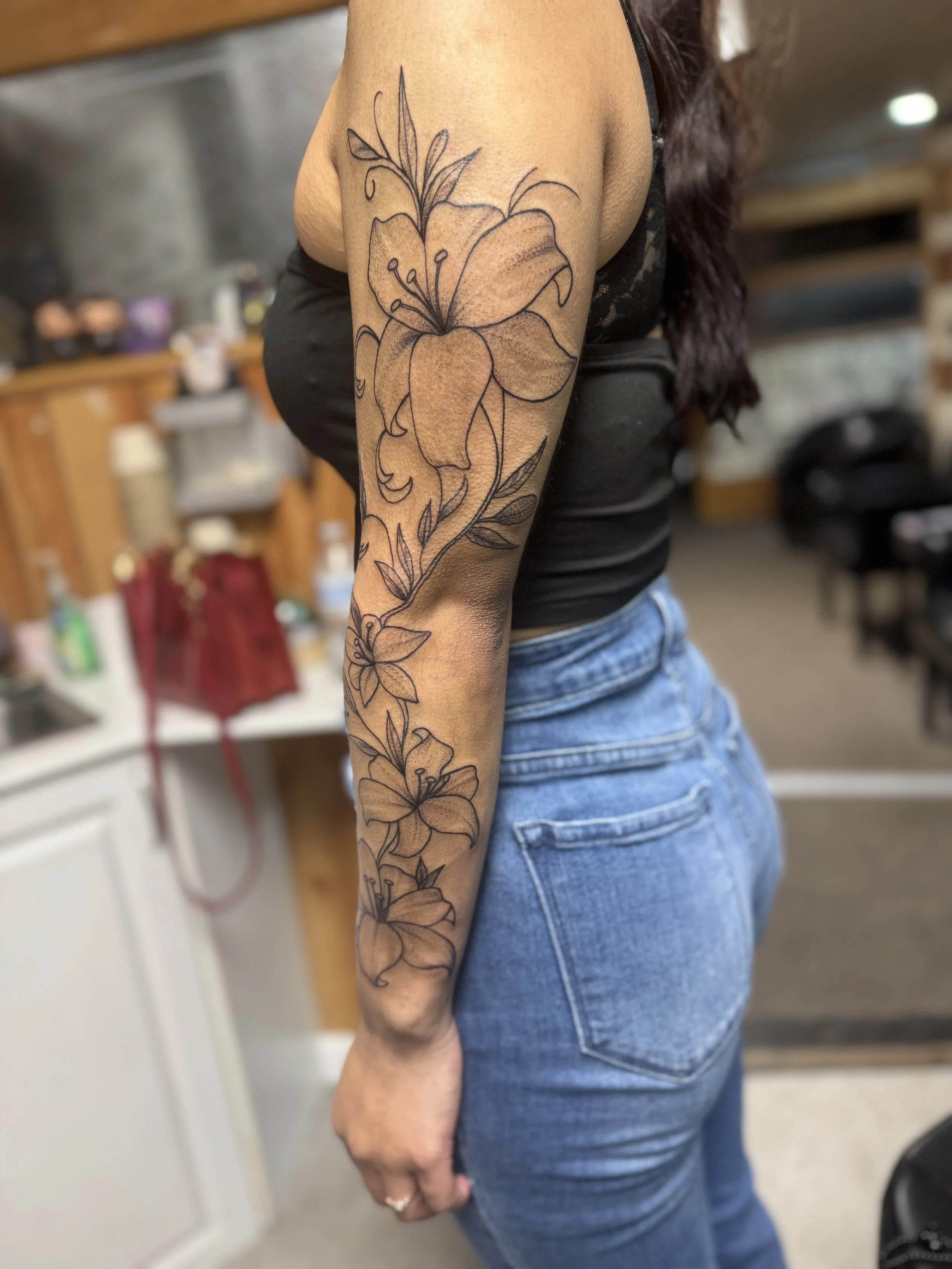 Big lilies BG 1.jpeg