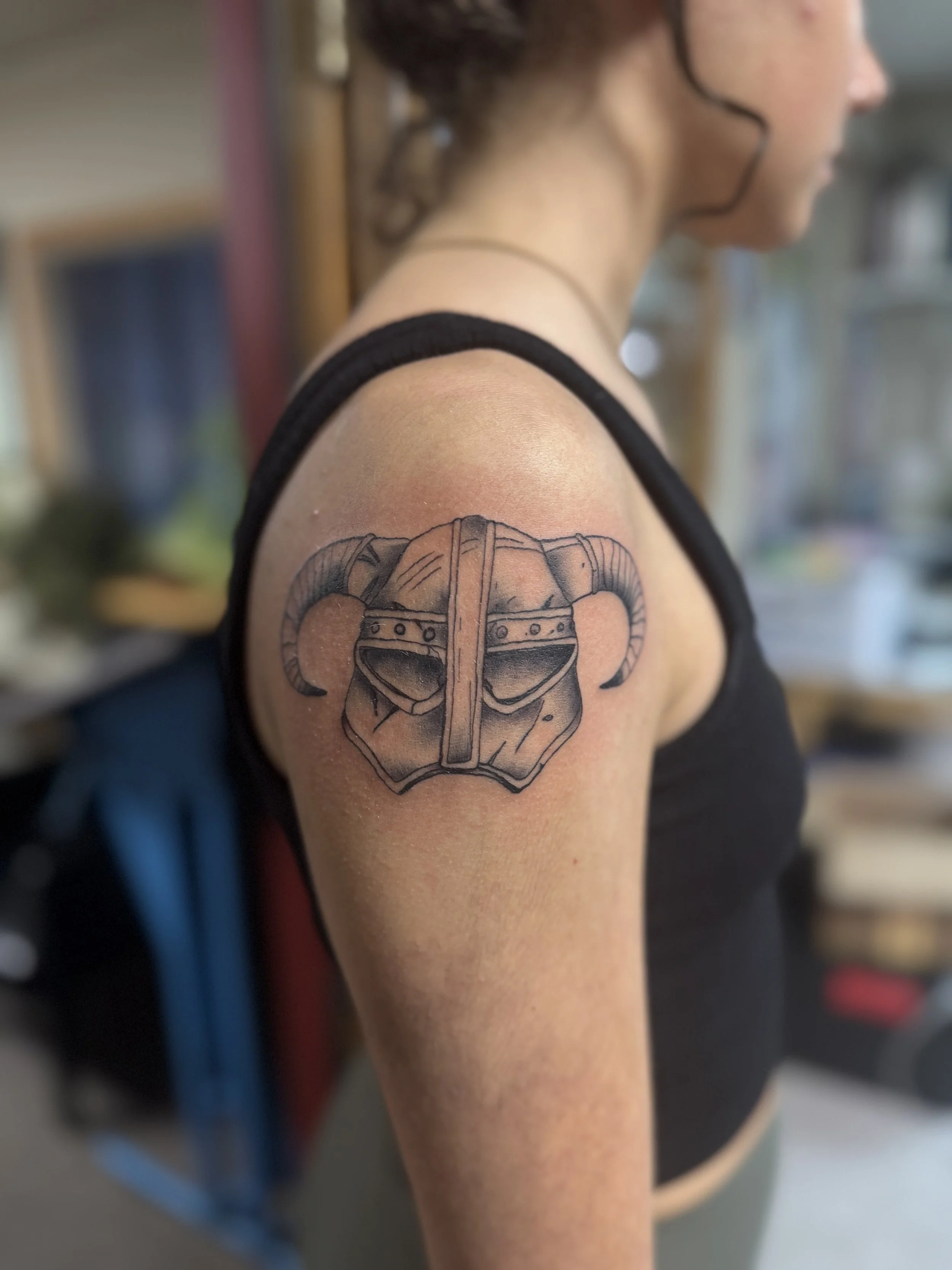 BG Skyrim helmet.jpg