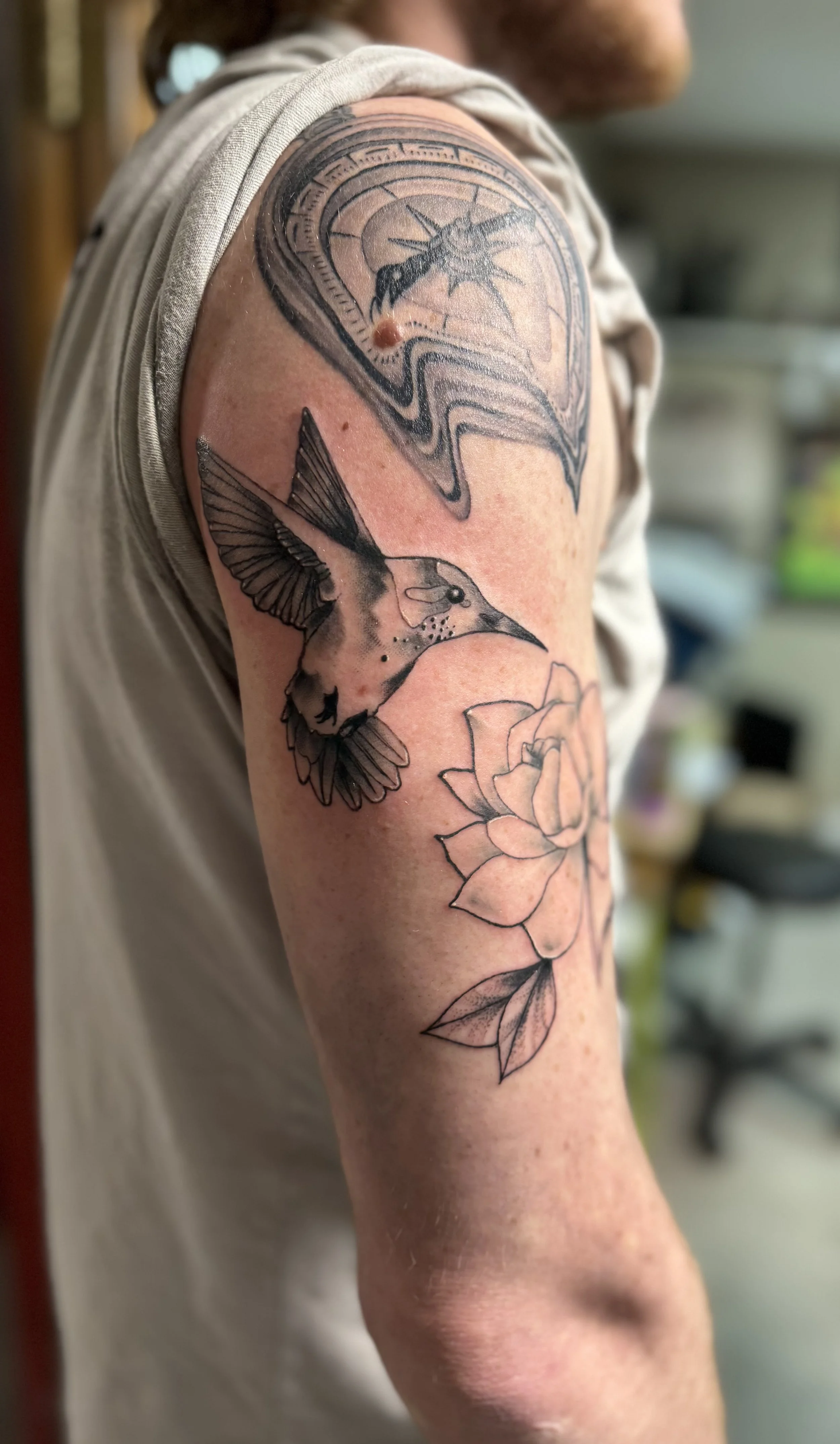 BG hummingbird with flower.jpeg