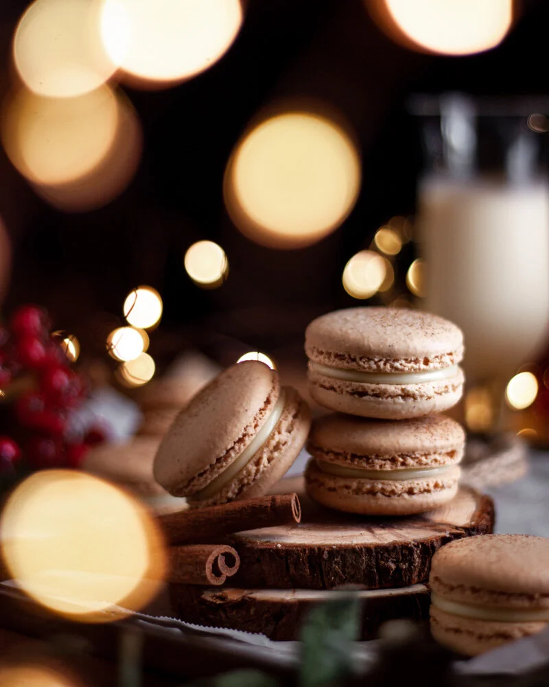 Eggnog macarons