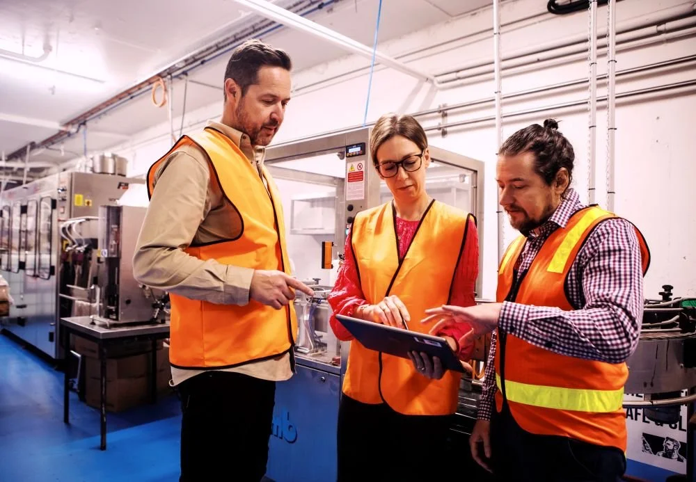 HiVis_device3pax.jpg