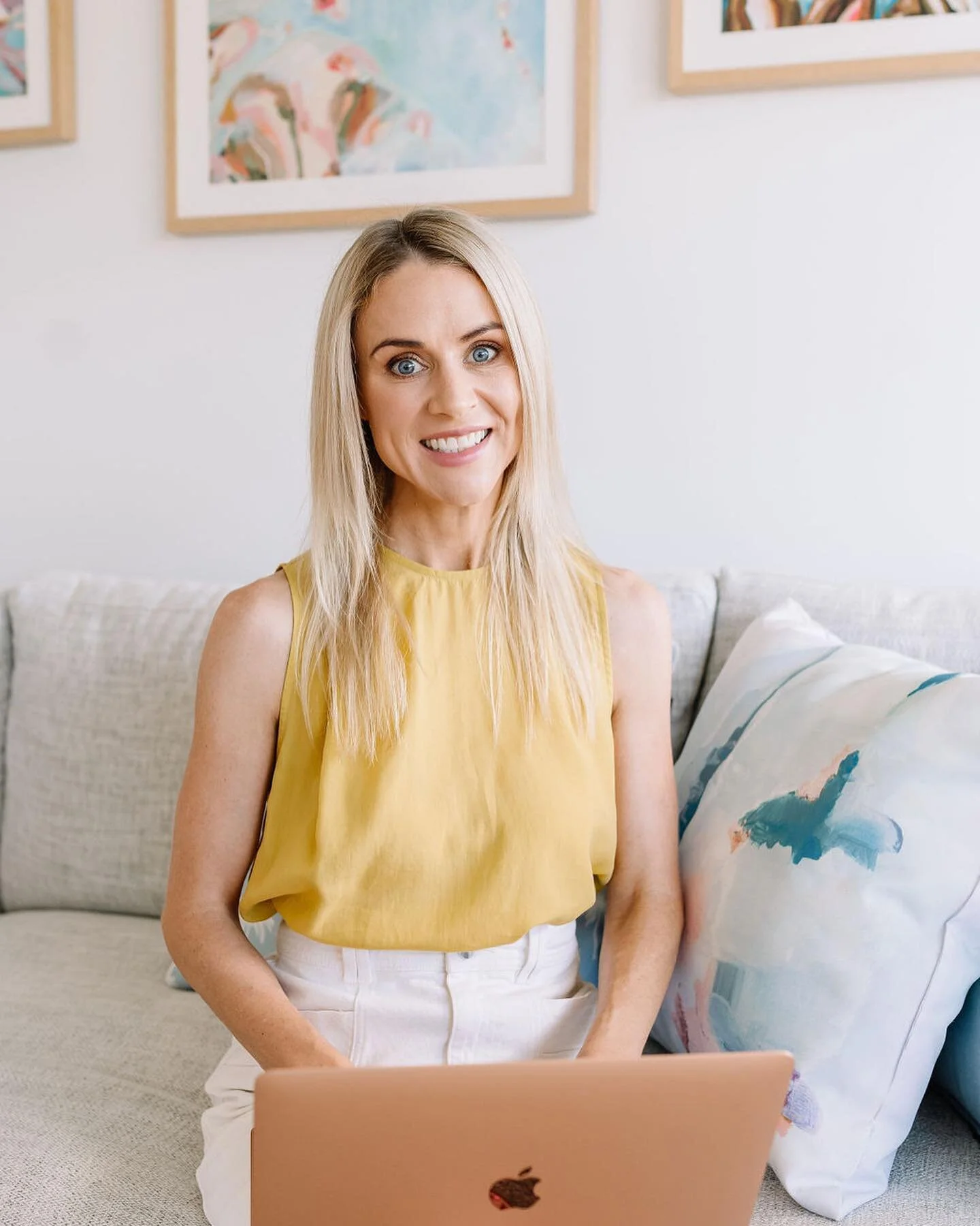 This is the very beautiful Sal from @thetemplatetribe Brand Shoot with -
Photographer 📸@jenniferoliphantphotographer 
@hellobrandphotographers 
@brandhairandmakeup 

#makeup #hair #editorialhairandmakeup 
#advertising #brandhairandmakeup #sunshineco