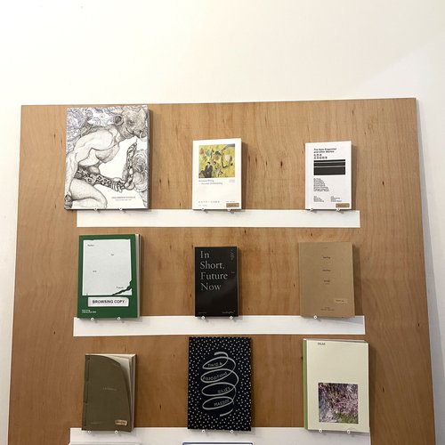  A variety of in-store publications. Image courtesy of Grey Projects. 