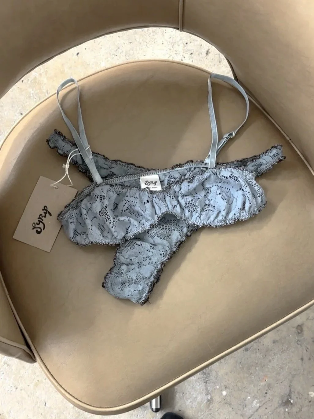 Cheeky Undie - Dove