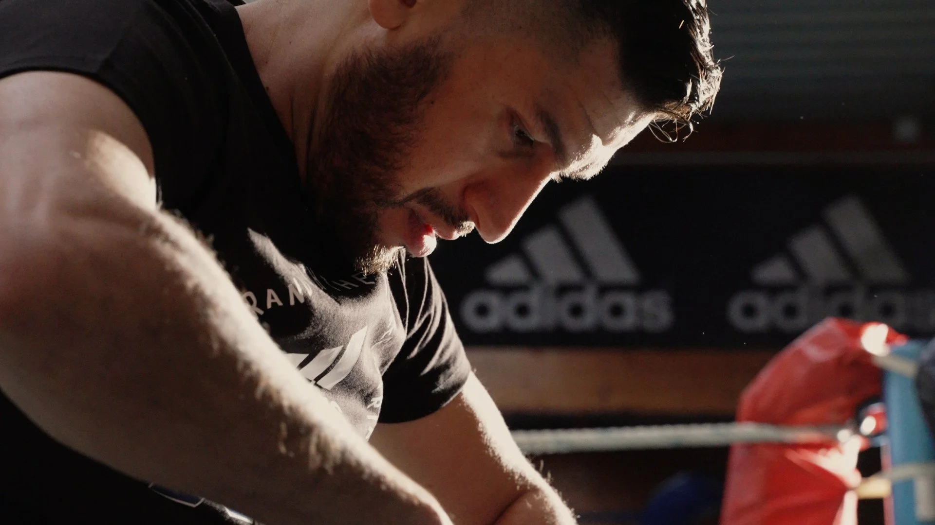 Teaser Vidéo Sport REZKALLAH x ADIDAS