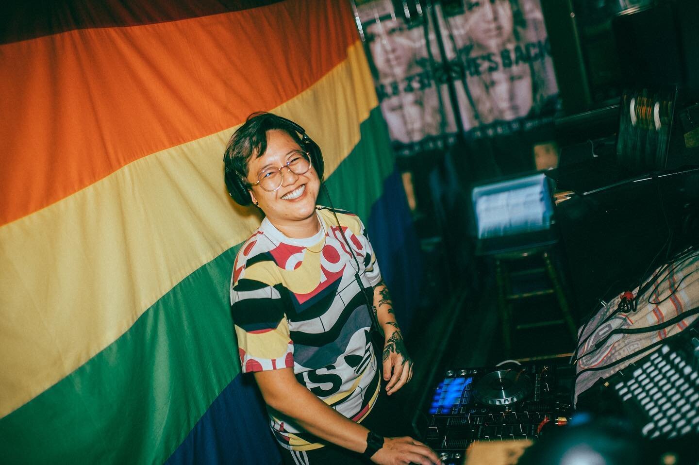 Are you missing the sick beats of DJ Bella yet, cause we are! What a wonderful night, that we were allowed to make possible by sponsors like @100.1truenorthfm! Thank you for getting the word out about our events! #ykpride2022
Photography by: @vince.r