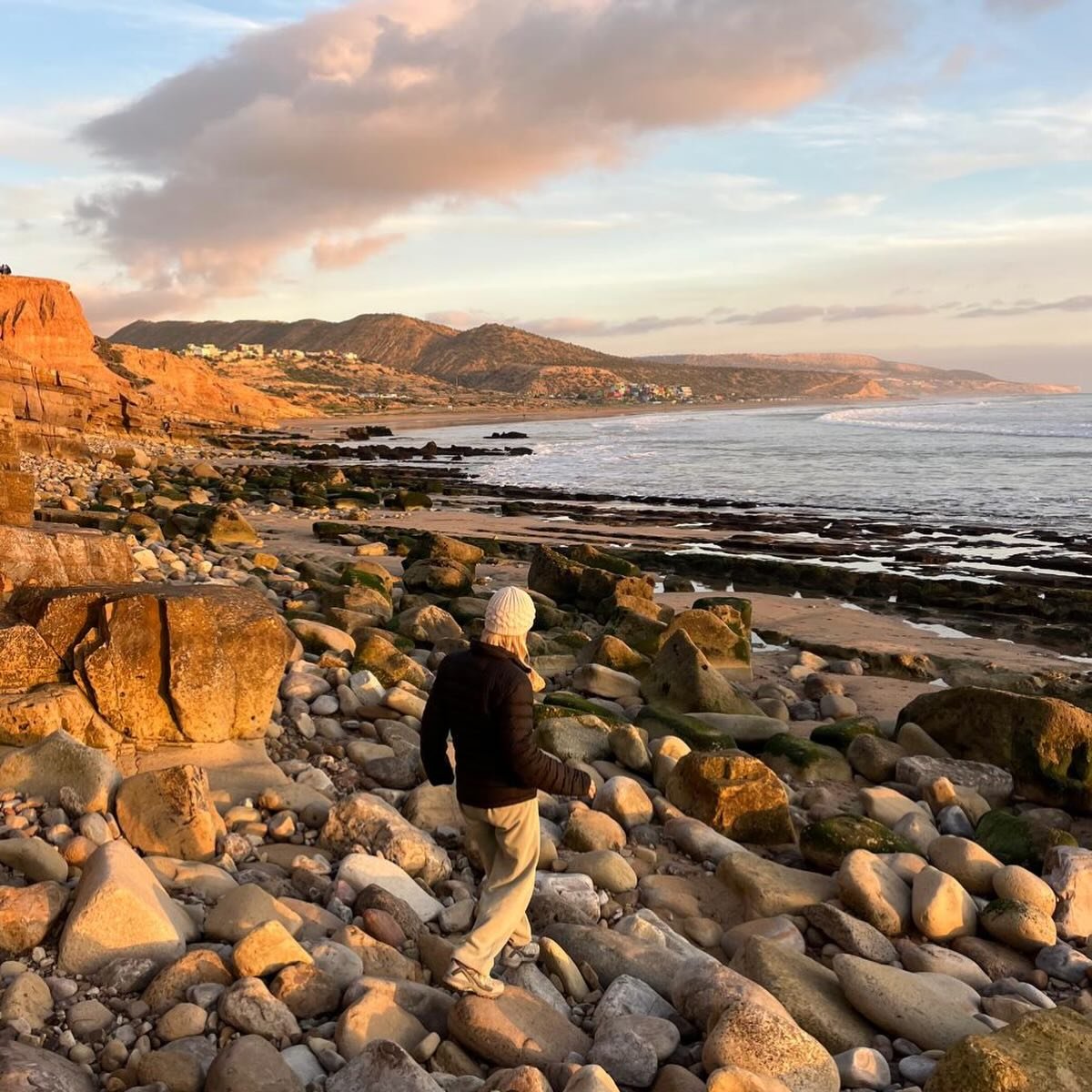 Life in the slow lane 

So much rain and a huge swell these days mean more time indoors, watching waves, at a desk, on a yoga mat, in cafes, cooking warm soups, walking Lola in valleys filled with wild flowers, and exploring up the coast. 

It&rsquo;