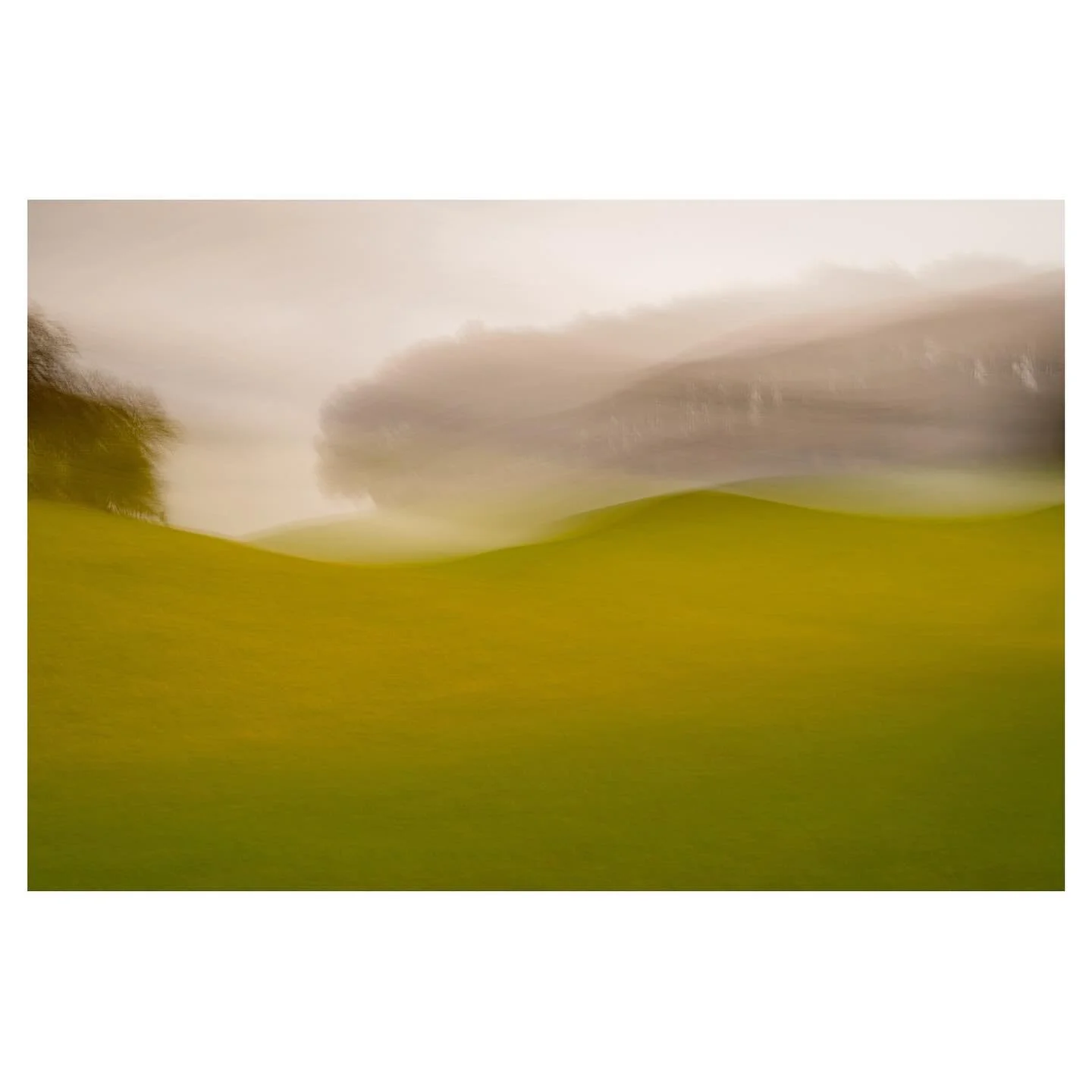 Temporal Landscape Study - one from my book, Stillness. In Motion - @kozubooks 
.
.
.
.
.
#undulations #hills #countryside #icm #icmphotography #autumnal #temporal #landscapephotography  #elementsphotomag #outdoorphotomag #framesmag #on_landscape