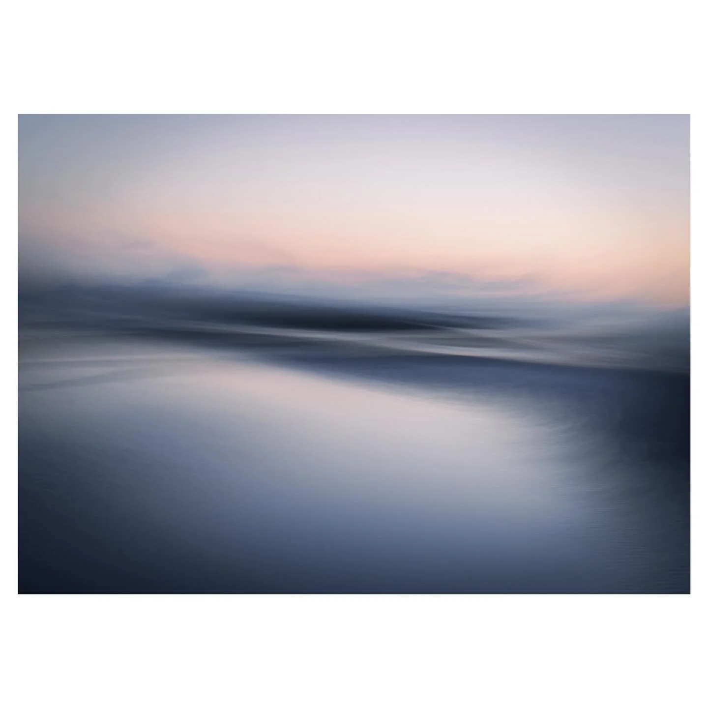 Stillness in Motion. A glorious evening where the sea and sky almost became the same thing. 
.
.
.
.
.
#seascape #coastal #reflections