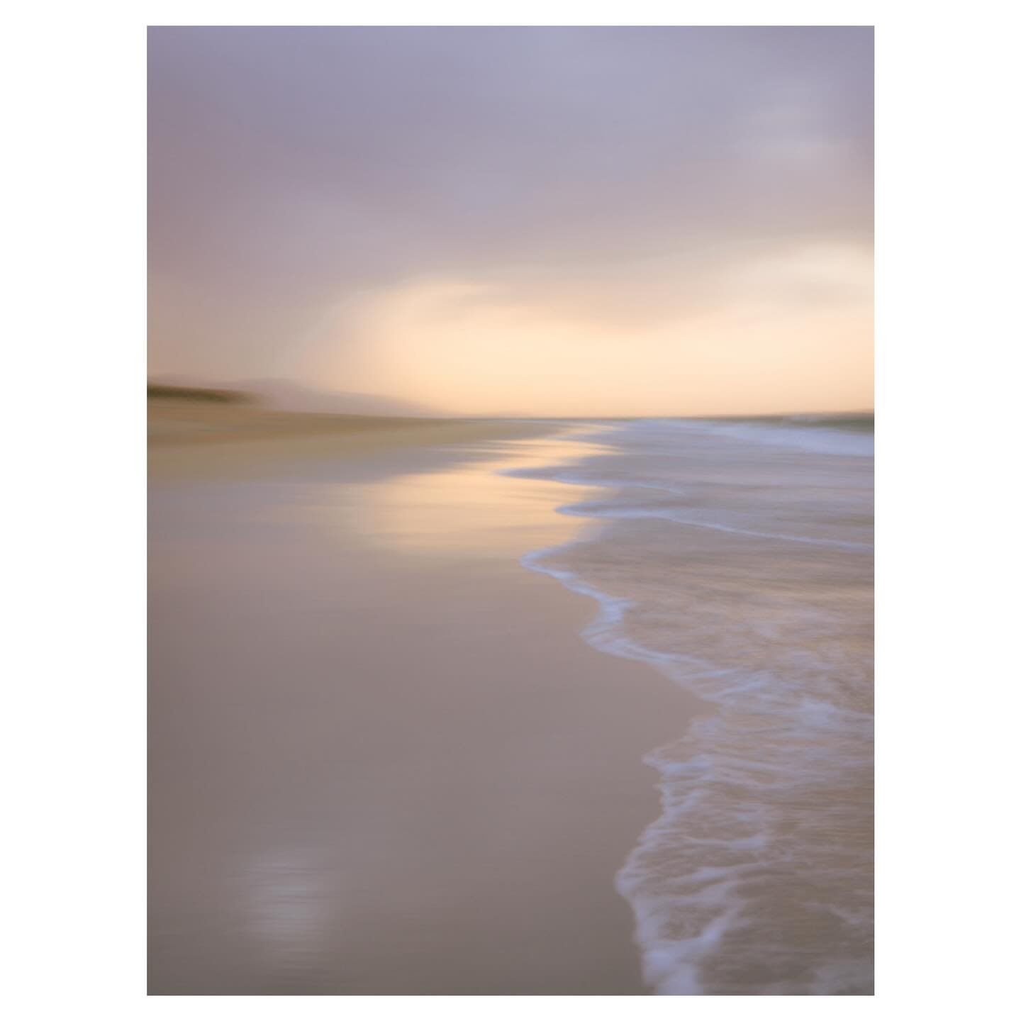 Last Light &mdash; from a wonderful trip to the Isle of Harris last November with @my_beautiful_scotland.

As ever, the Hebrides delivered every kind of weather - and a fleeting moment of calm to end the day.

Wishing everyone a great bank holiday we