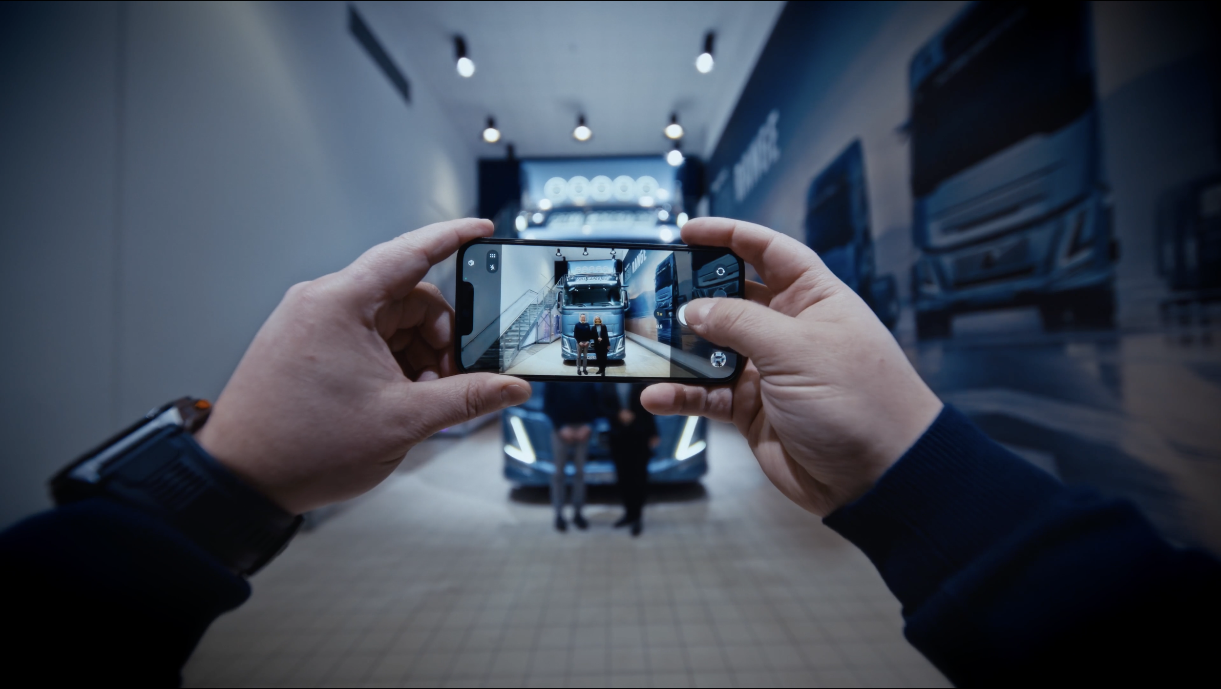 VOLVO TRUCKS - BLUE SPIRIT