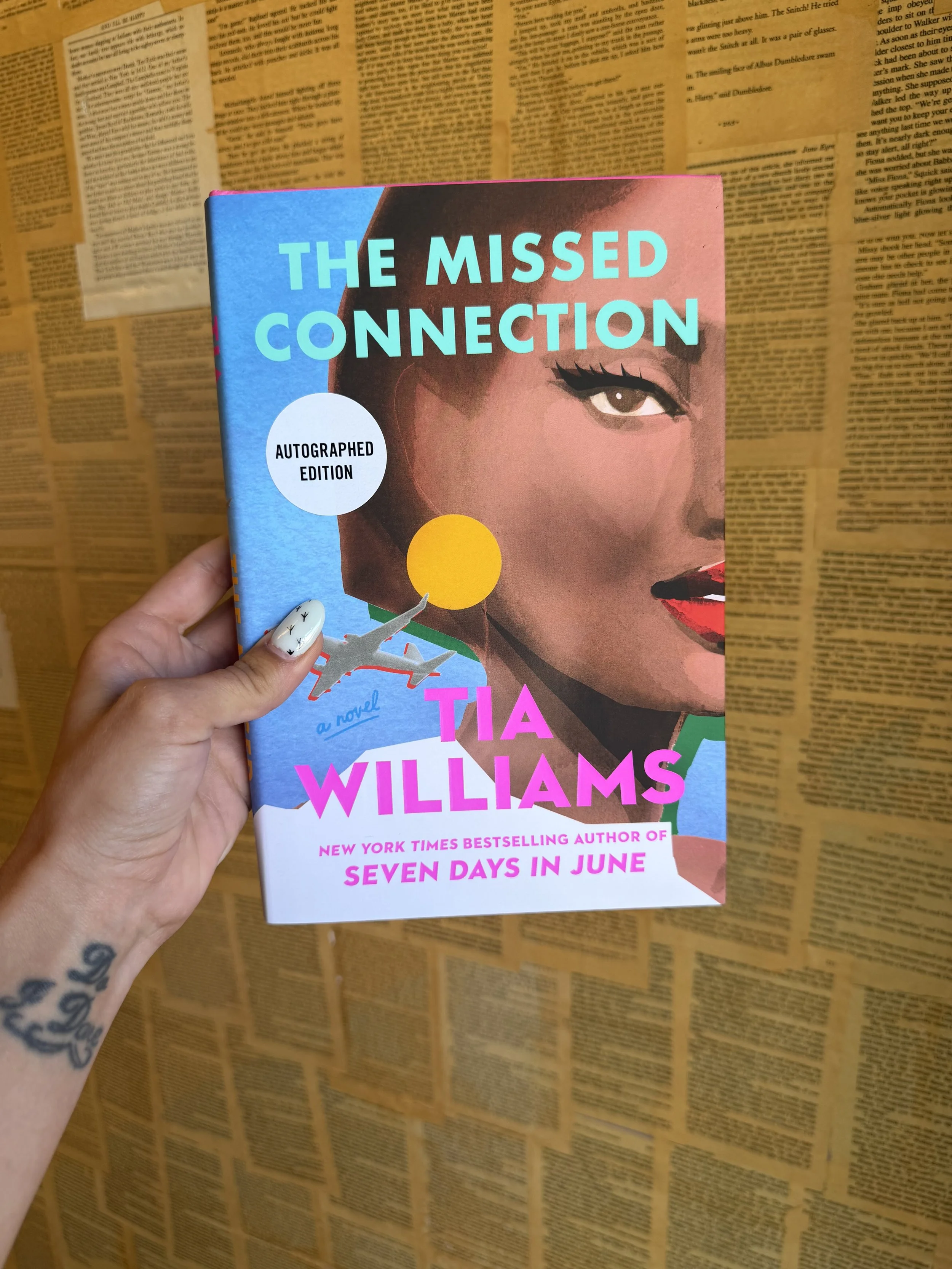 SIGNED COPIES The Missed Connection  - Tia Williams