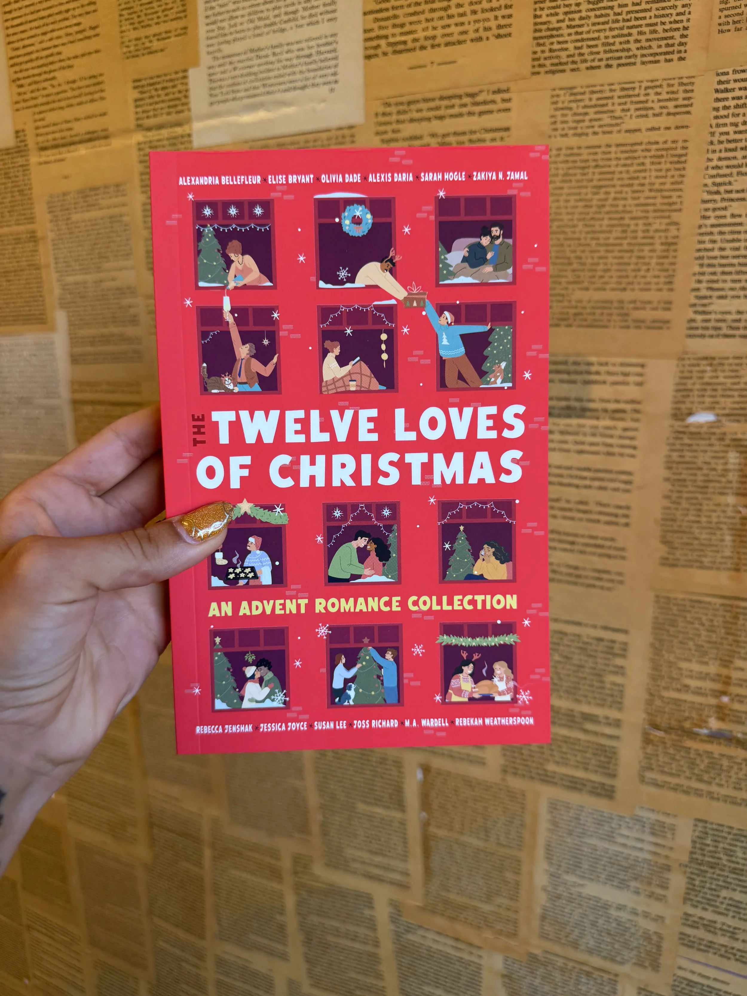 Twelve Loves Of Christmas - Alexandria Bellefleur, Elise Bryant, Olivia Dade, Alexis Daria, Sarah Hogle, Zakiya N. Jamal, Rebecca Jenshak, Jessica Joyce, Susan Lee, Joss Richard