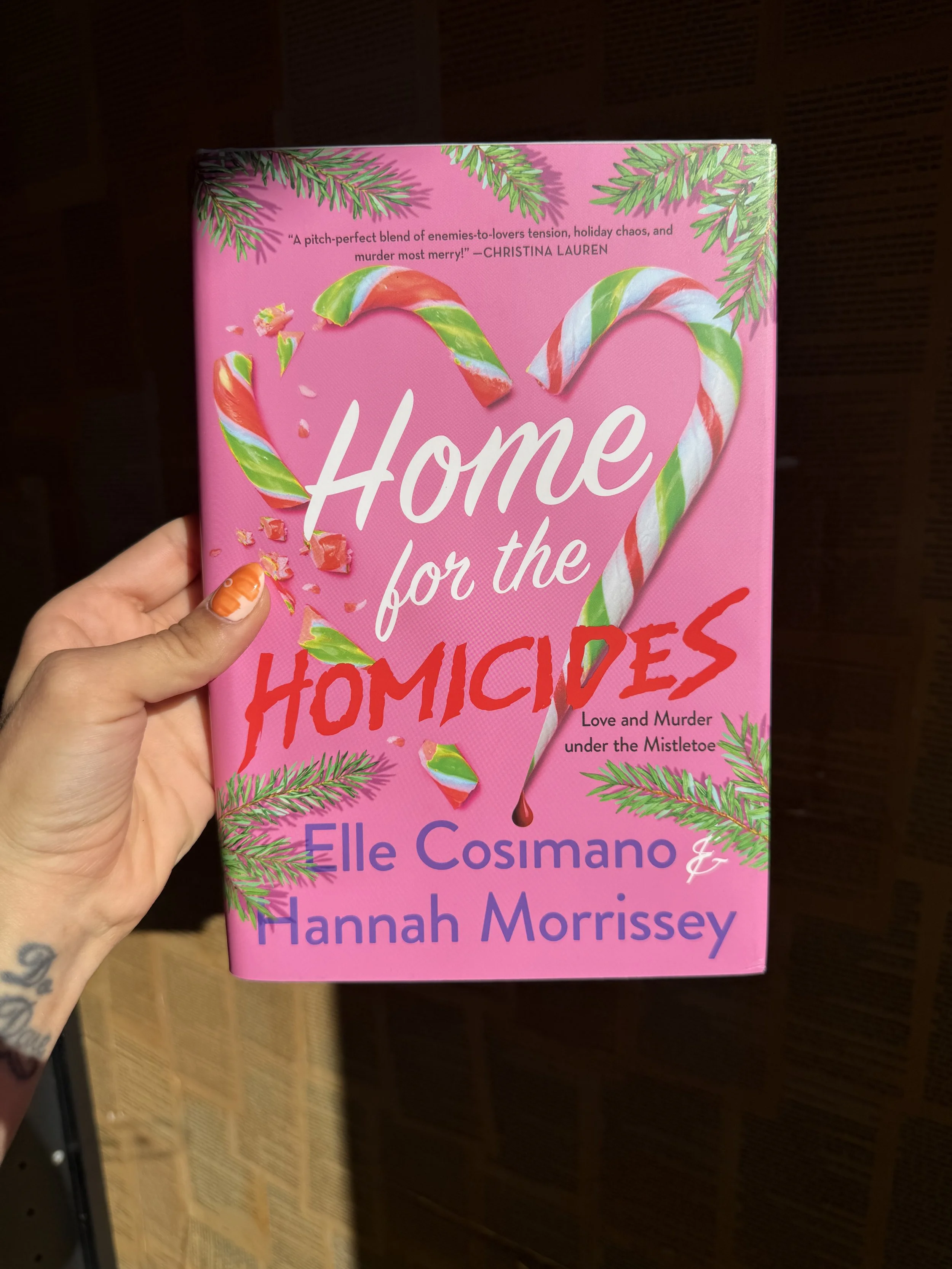 Home For The Homicides - Elle Cosimano, Hannah Morrissey