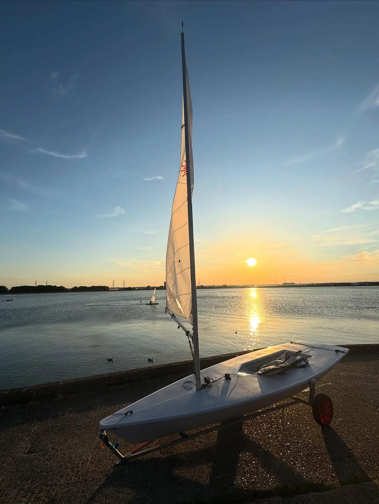 The definition of sunset series #kgsc #kinggeorgesc #ilca #ilca7 #ilca6 #blaze #topper #sailing #dinghysailing