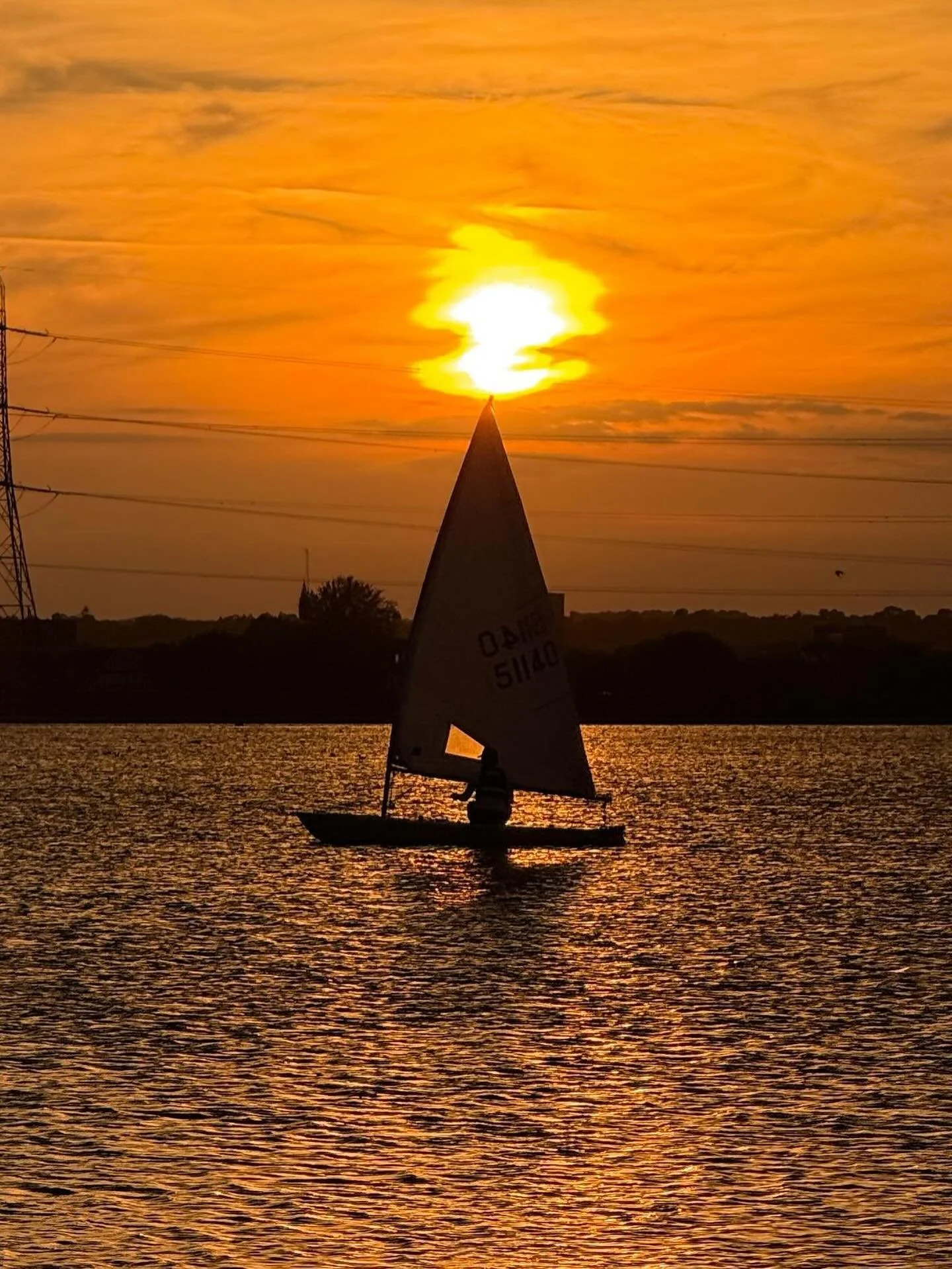 Sunday evening sailing @kinggeorgesc #kgsc #sailing #ilca