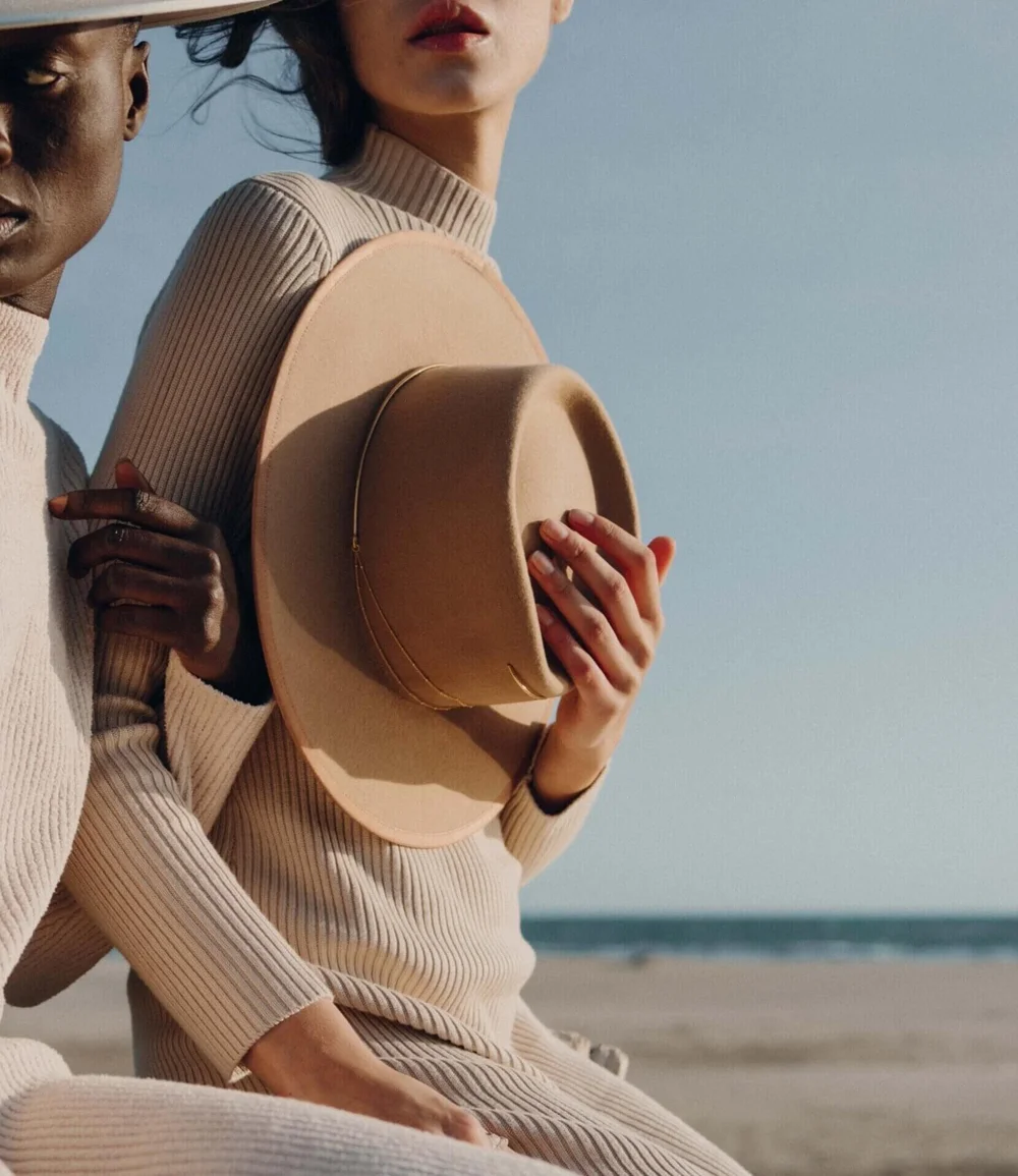 VAN PALMA | ANNA FELT HAT - SAND — La Muse Geneva display picture 1