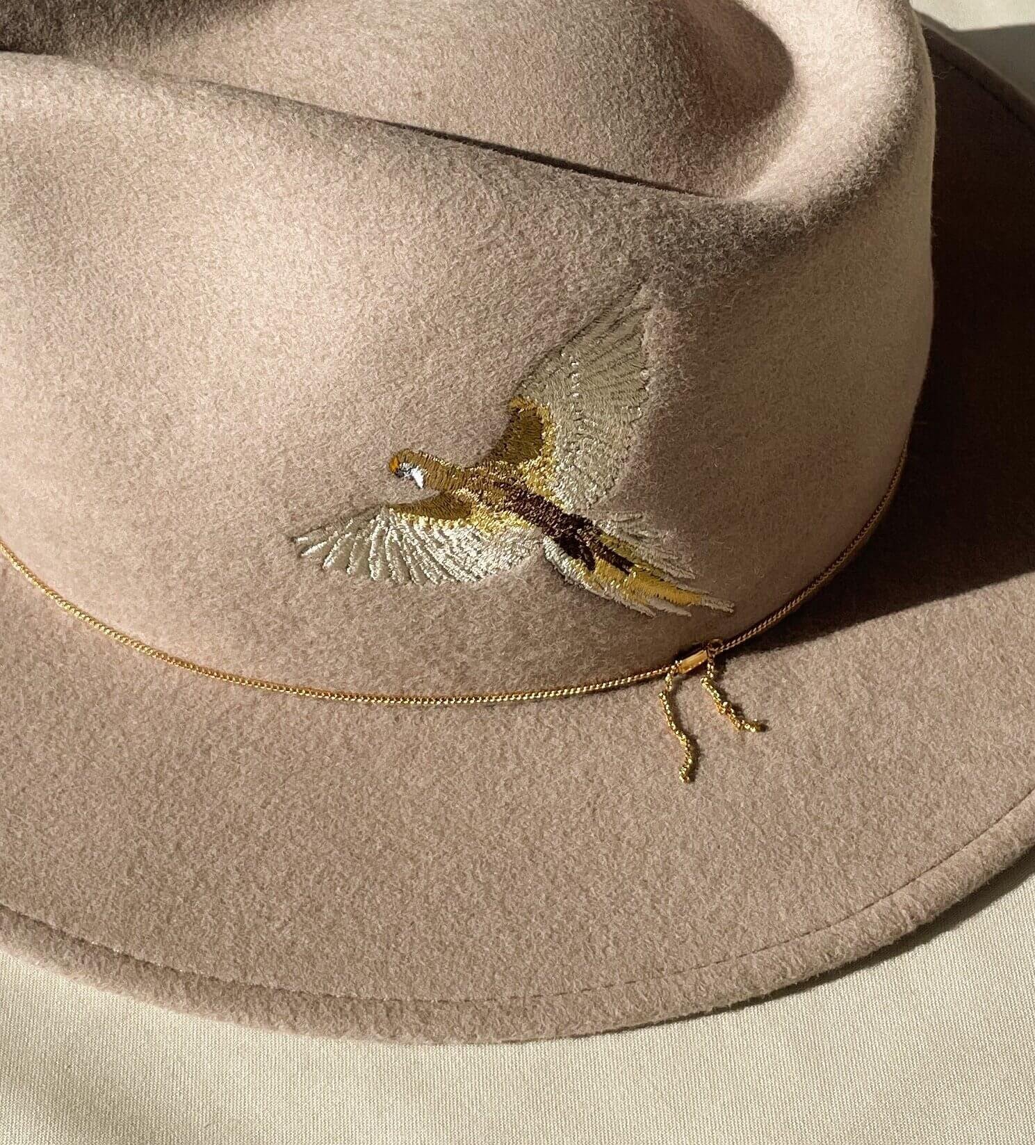 VAN-PALMA-DAKOTA-Light-Beige-Embroidered-Felt-Hat-01-T.jpeg