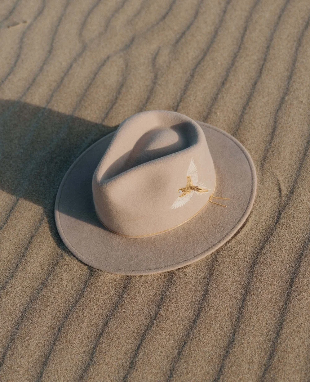 VAN PALMA - DAKOTA EMBROIDERED FELT HAT LIGHT BEIGE — La 
