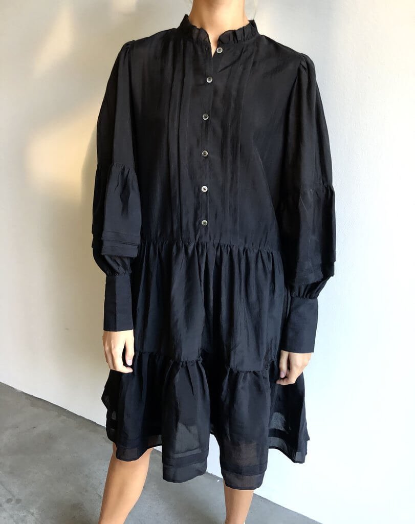 DAWN-DARE-CHLOE-BLACK-SIGNATURE%2BDRESS-01-T.jpg