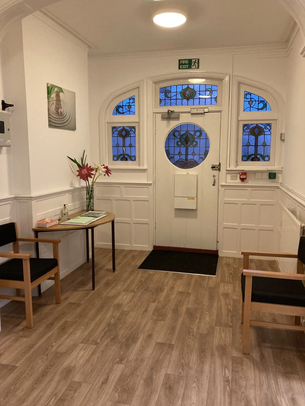 Lighthouse Support Women’s Centre — Lighthouse Women's Aid