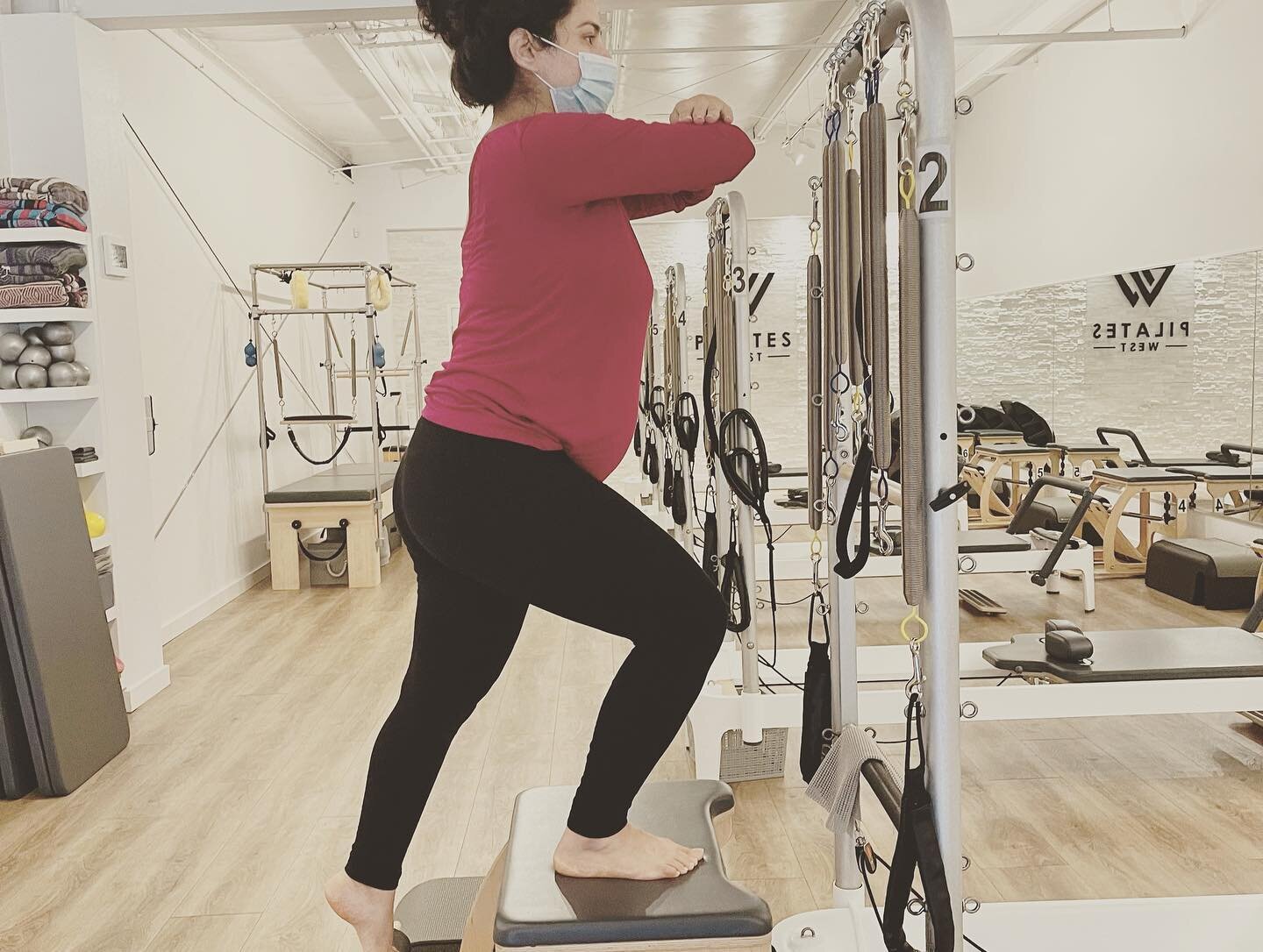 Zoya&rsquo;s mom did Pilates throughout her pregnancy. Check out her Pilates West attire and her natural Pilates positions/exercises 😉
(frog 🐸 &amp; 
swan 🦢)

#pilateswestus
#pilateslove
#controlyourself
#lovedtothecore
#prenatalfitness #prenatalp