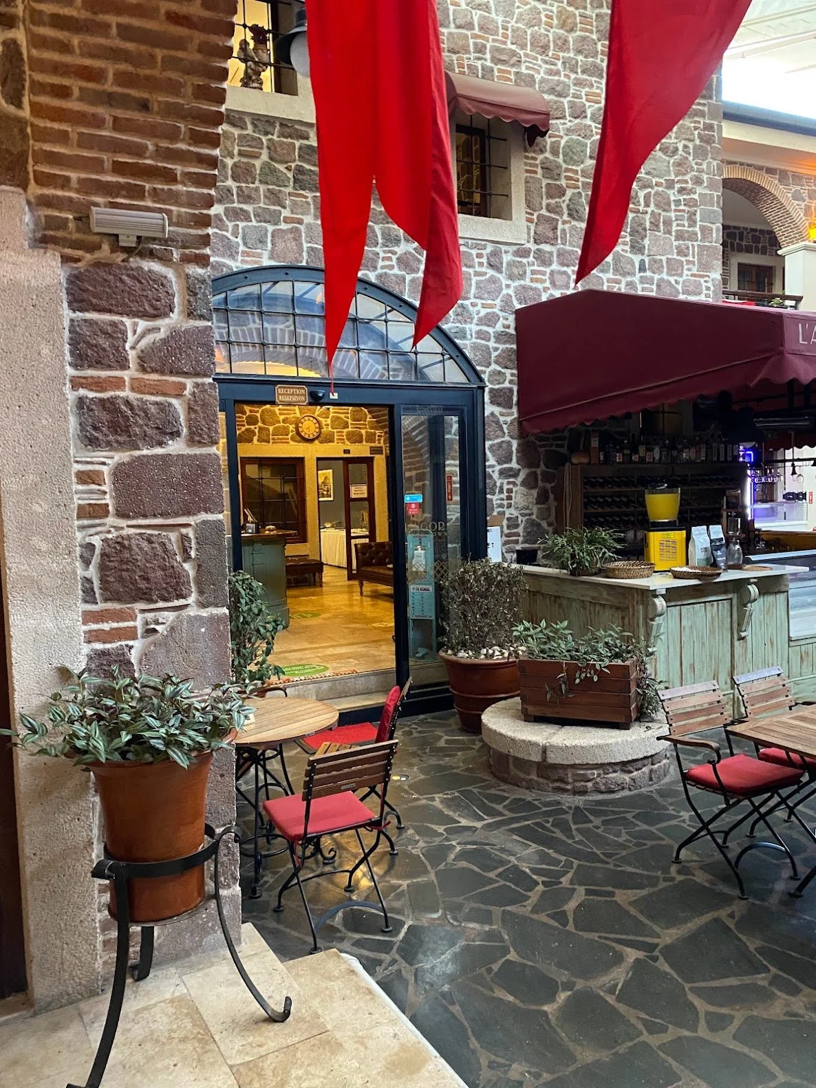 L' Agora Cafe, izmir